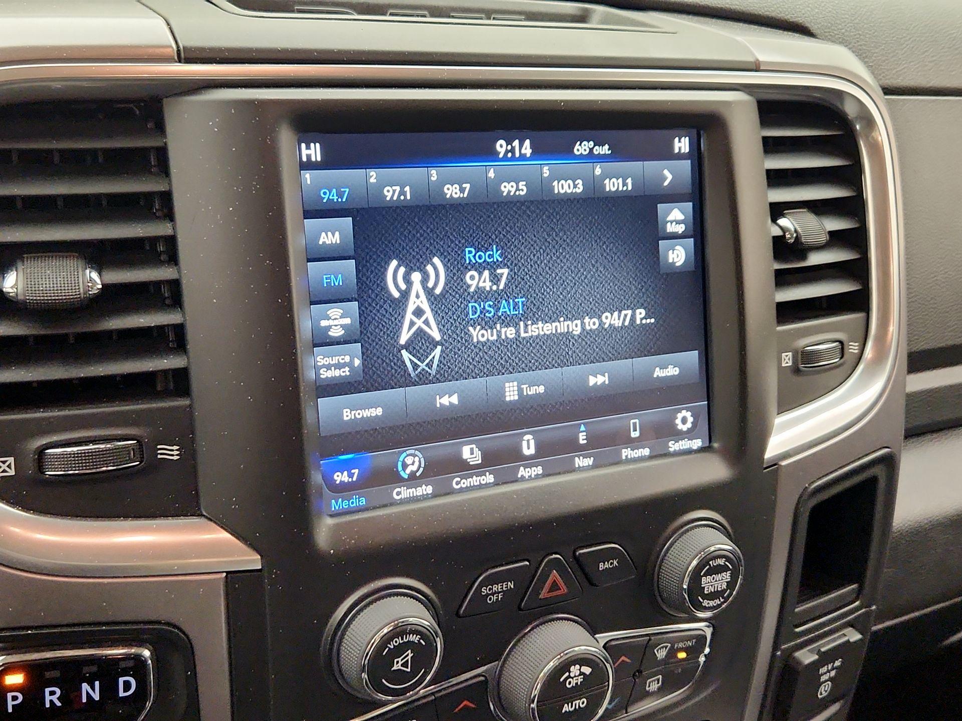 Thumbnail: 2023 RAM 1500 Classic - 16