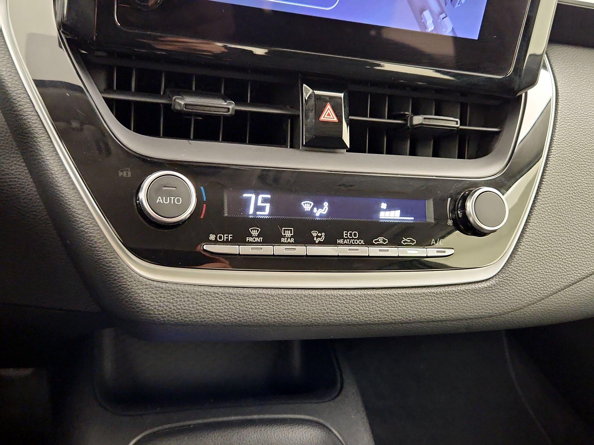 Thumbnail: 2024 Toyota Corolla - 16