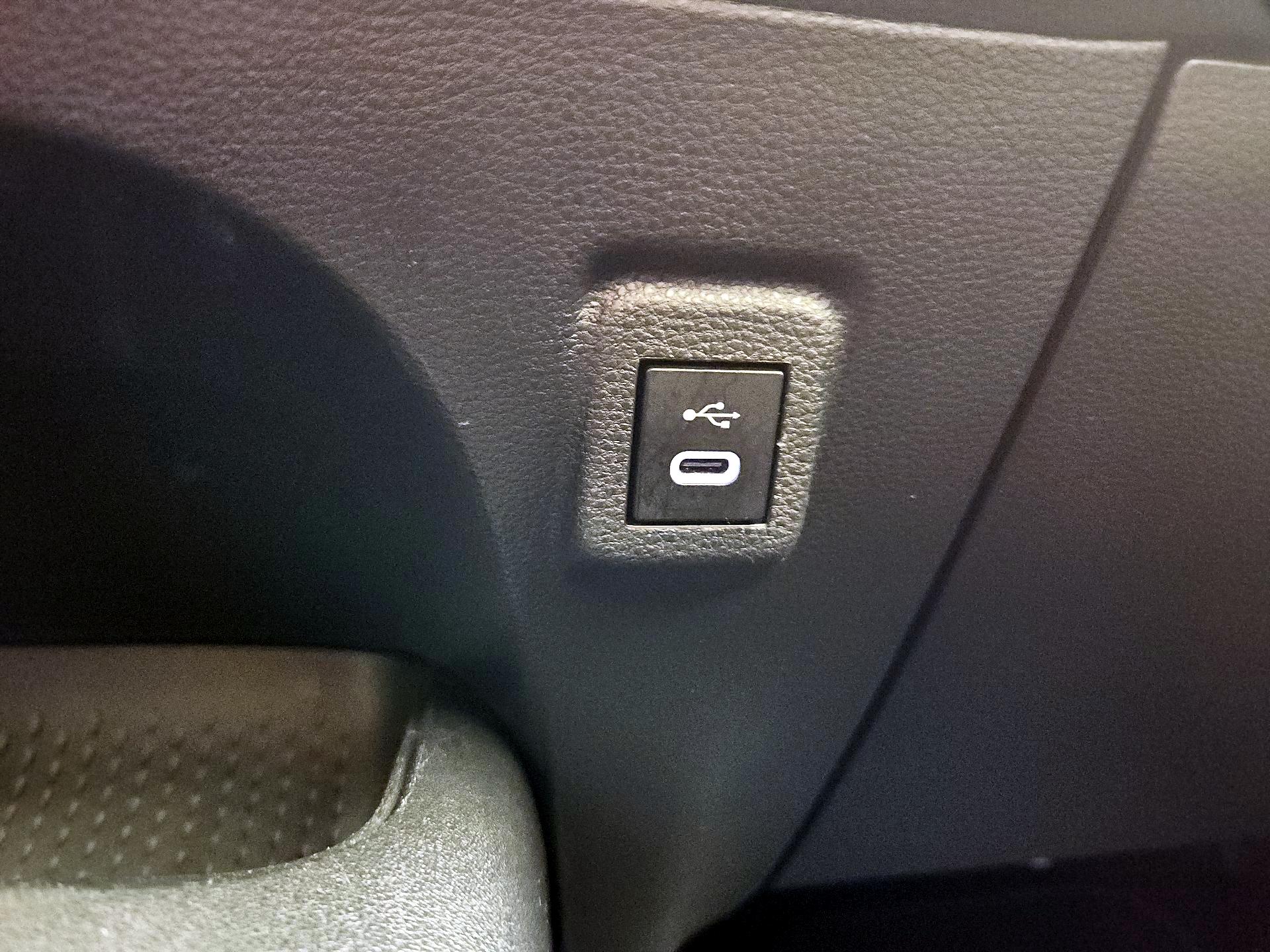 Thumbnail: 2024 Toyota Corolla - 18