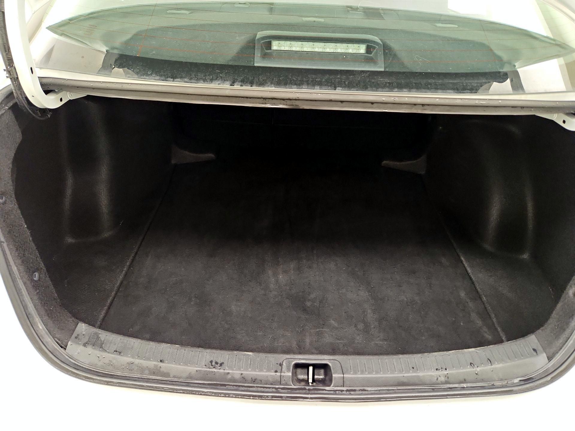 Thumbnail: 2024 Toyota Corolla - 20