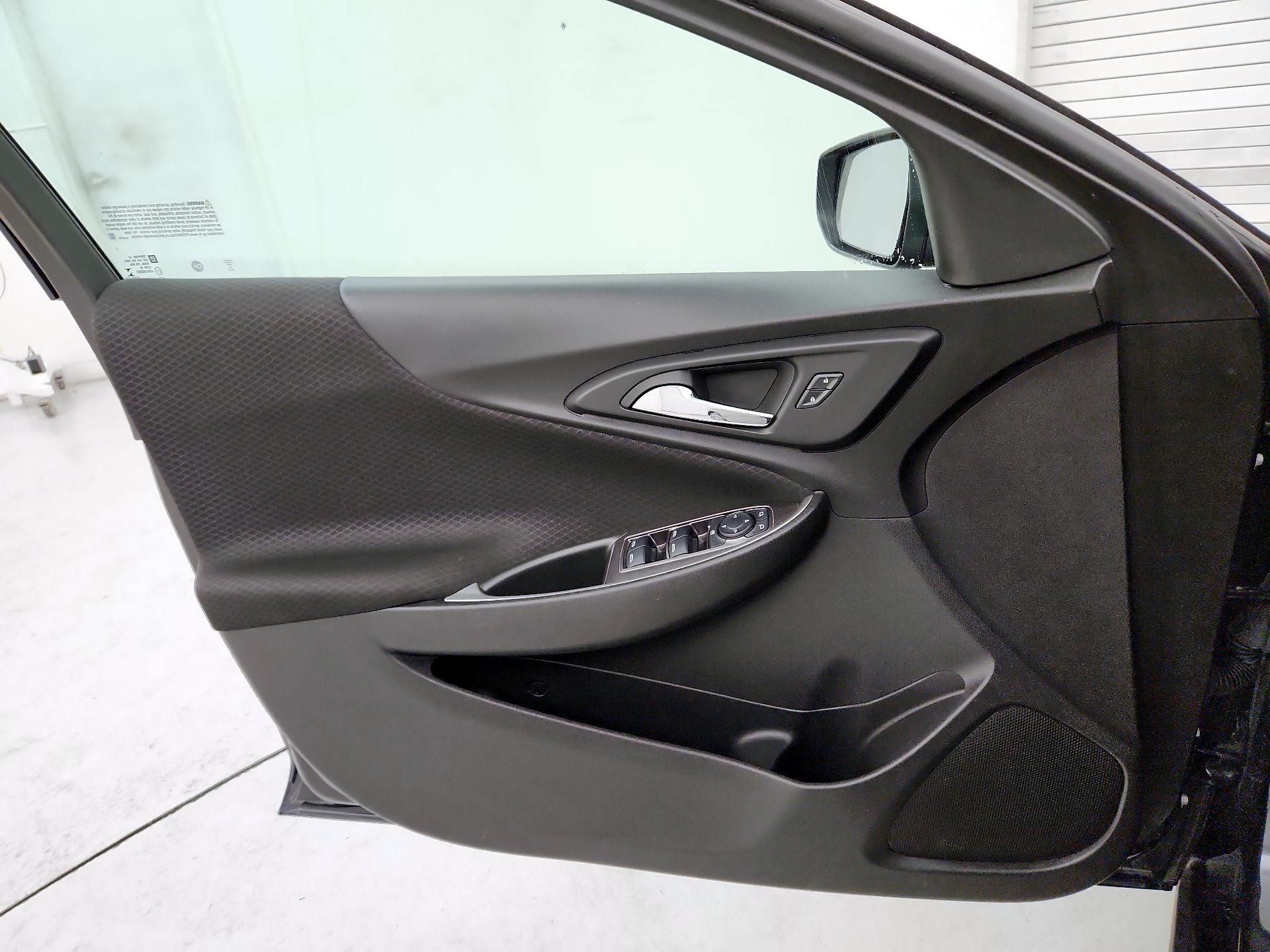 Thumbnail: 2023 Chevrolet Malibu - 12