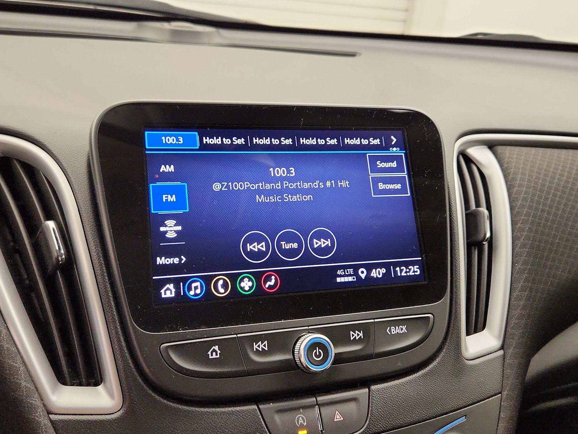 Thumbnail: 2023 Chevrolet Malibu - 15