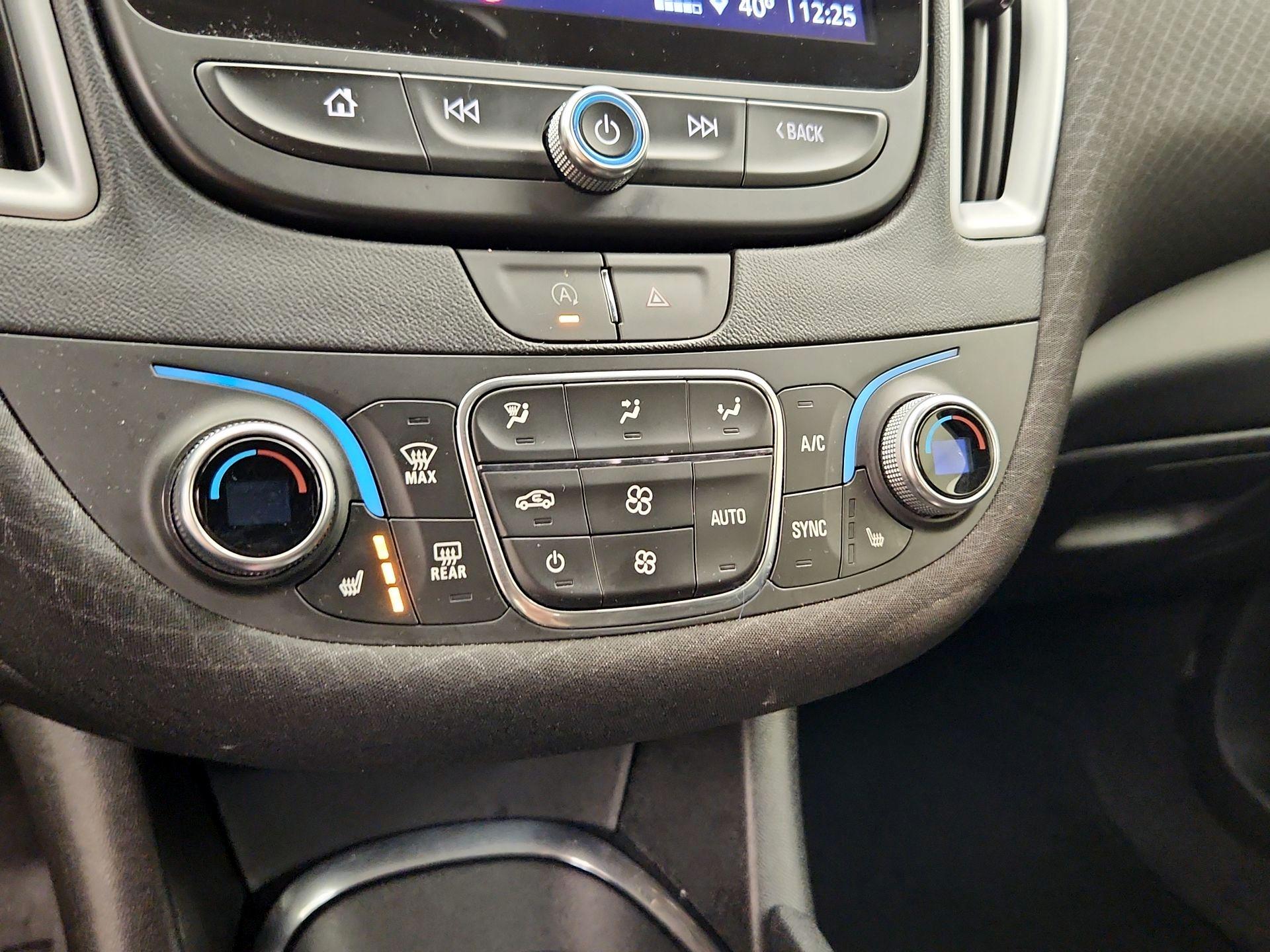 Thumbnail: 2023 Chevrolet Malibu - 16