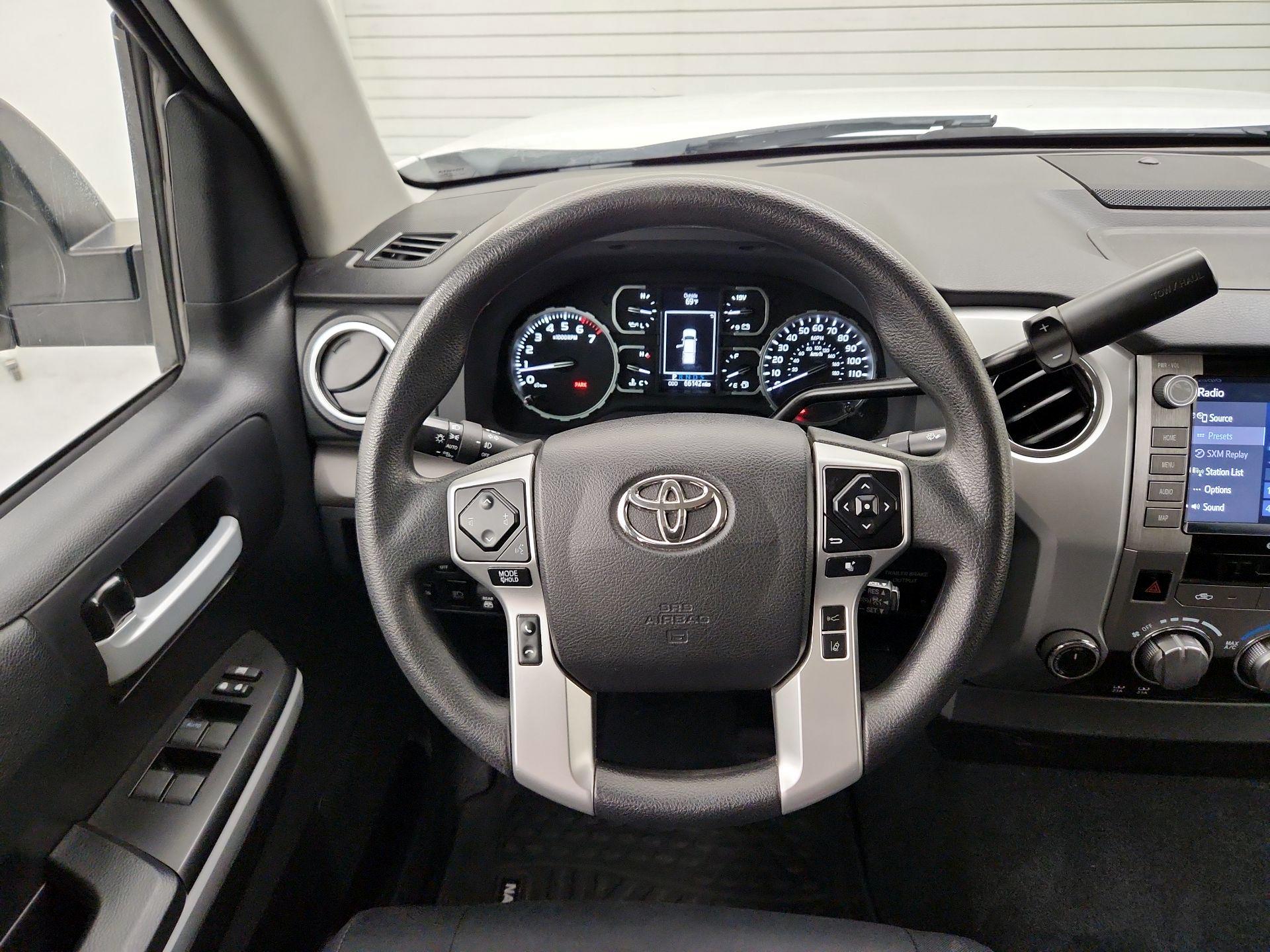 Thumbnail: 2021 Toyota Tundra - 10