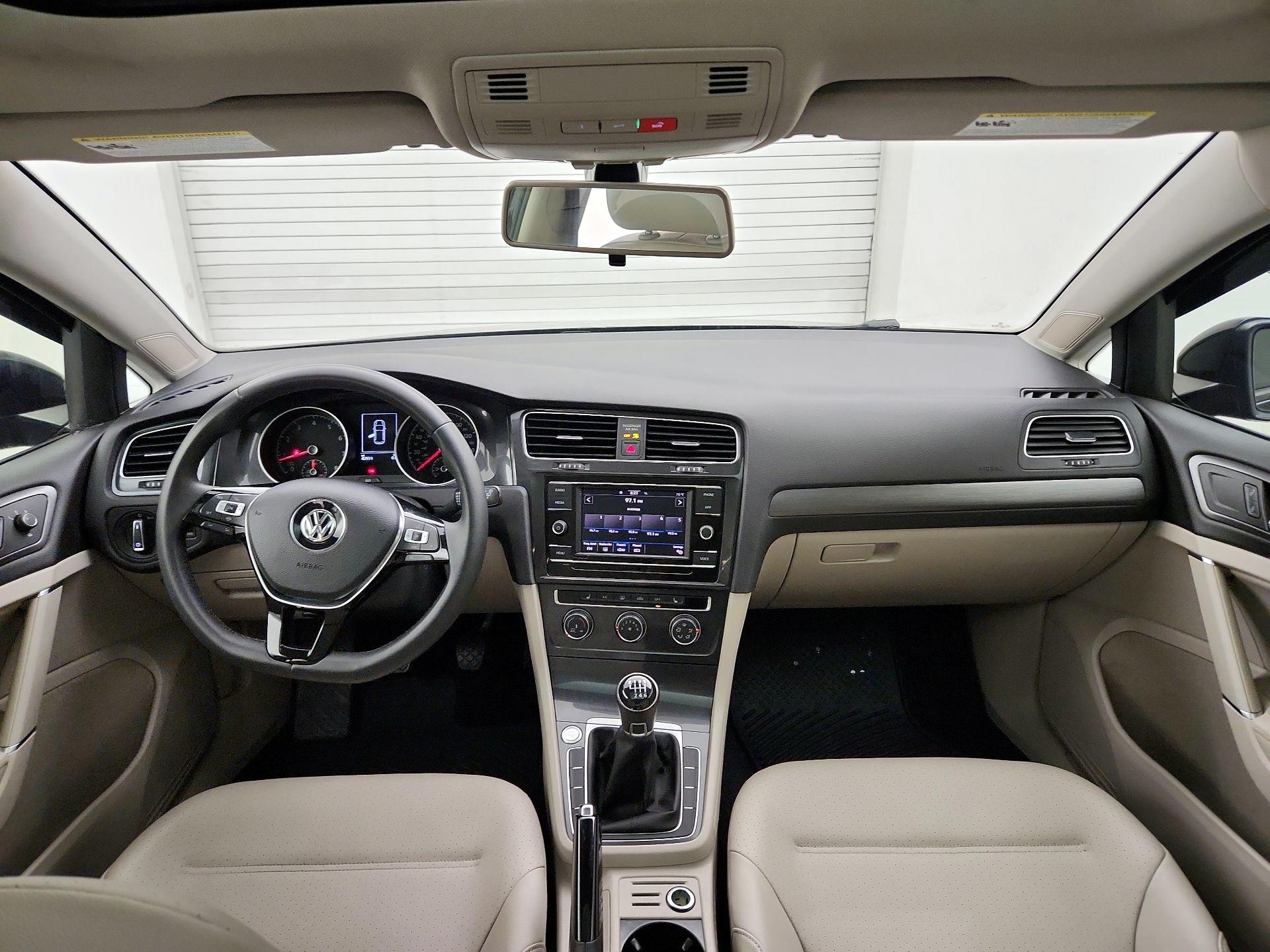 Thumbnail: 2020 Volkswagen Golf - 9