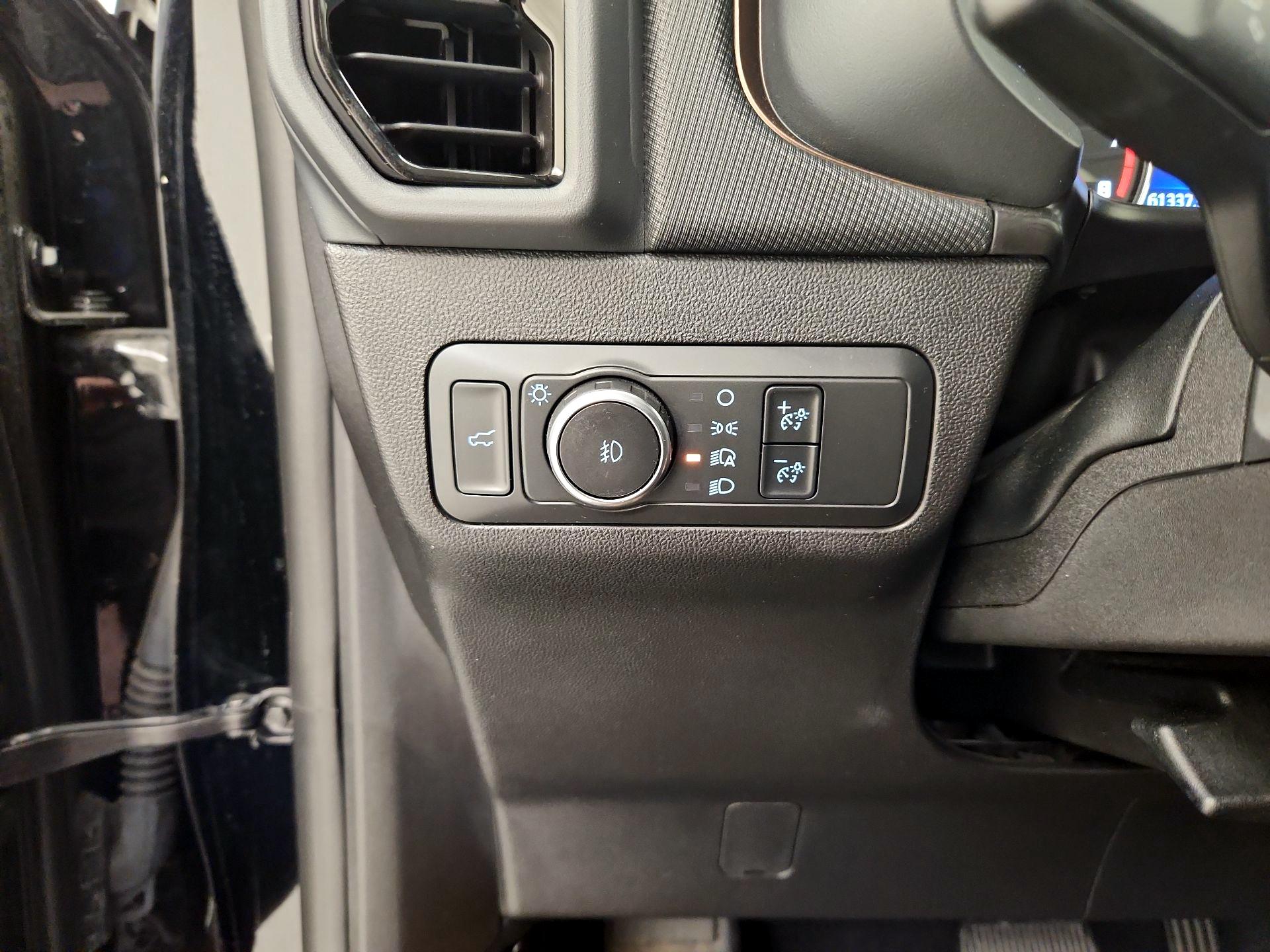 Thumbnail: 2021 Ford Bronco Sport - 13