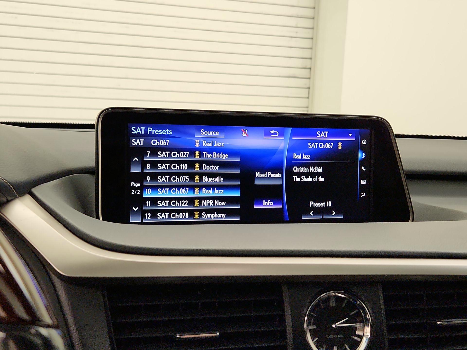 Thumbnail: 2016 Lexus RX - 15