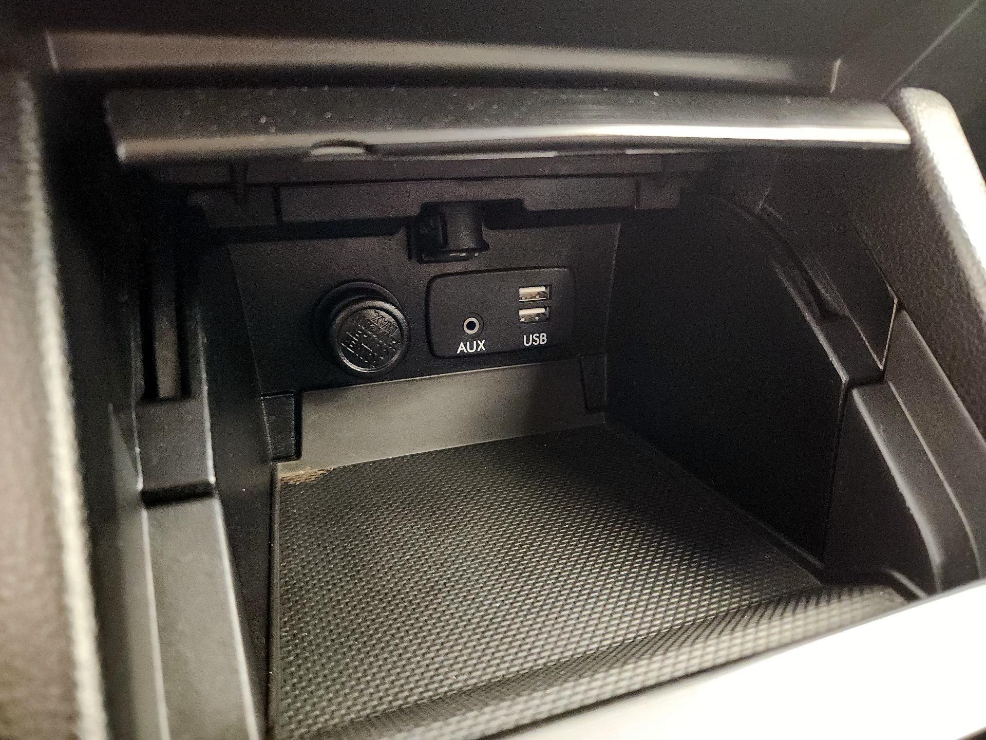 Thumbnail: 2017 Subaru Legacy - 18