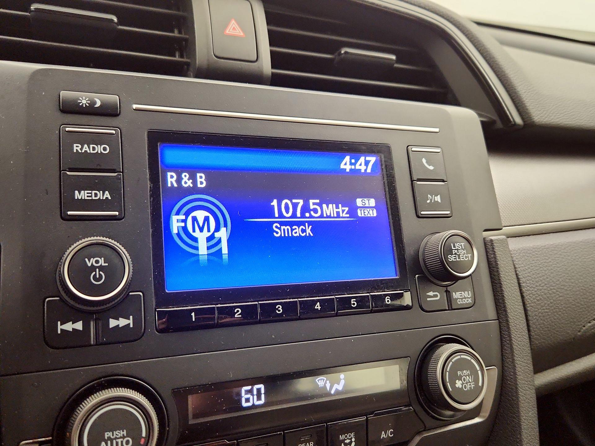 Thumbnail: 2017 Honda Civic - 15