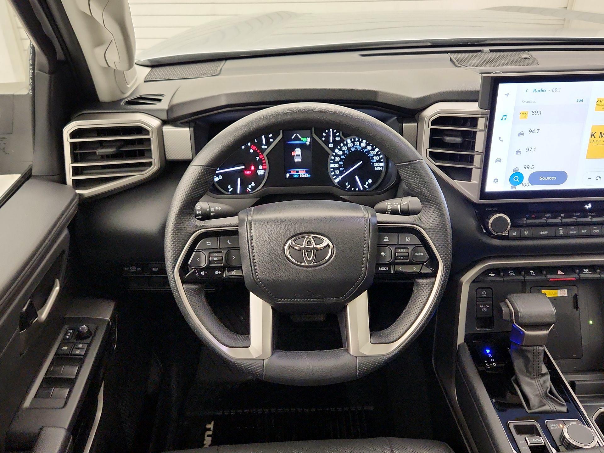 Thumbnail: 2023 Toyota Tundra - 10