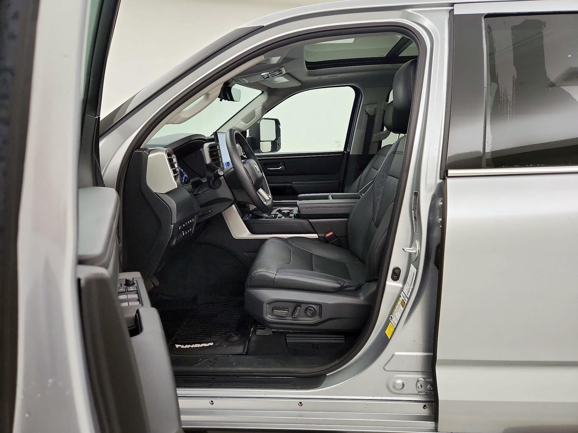 Thumbnail: 2023 Toyota Tundra - 11