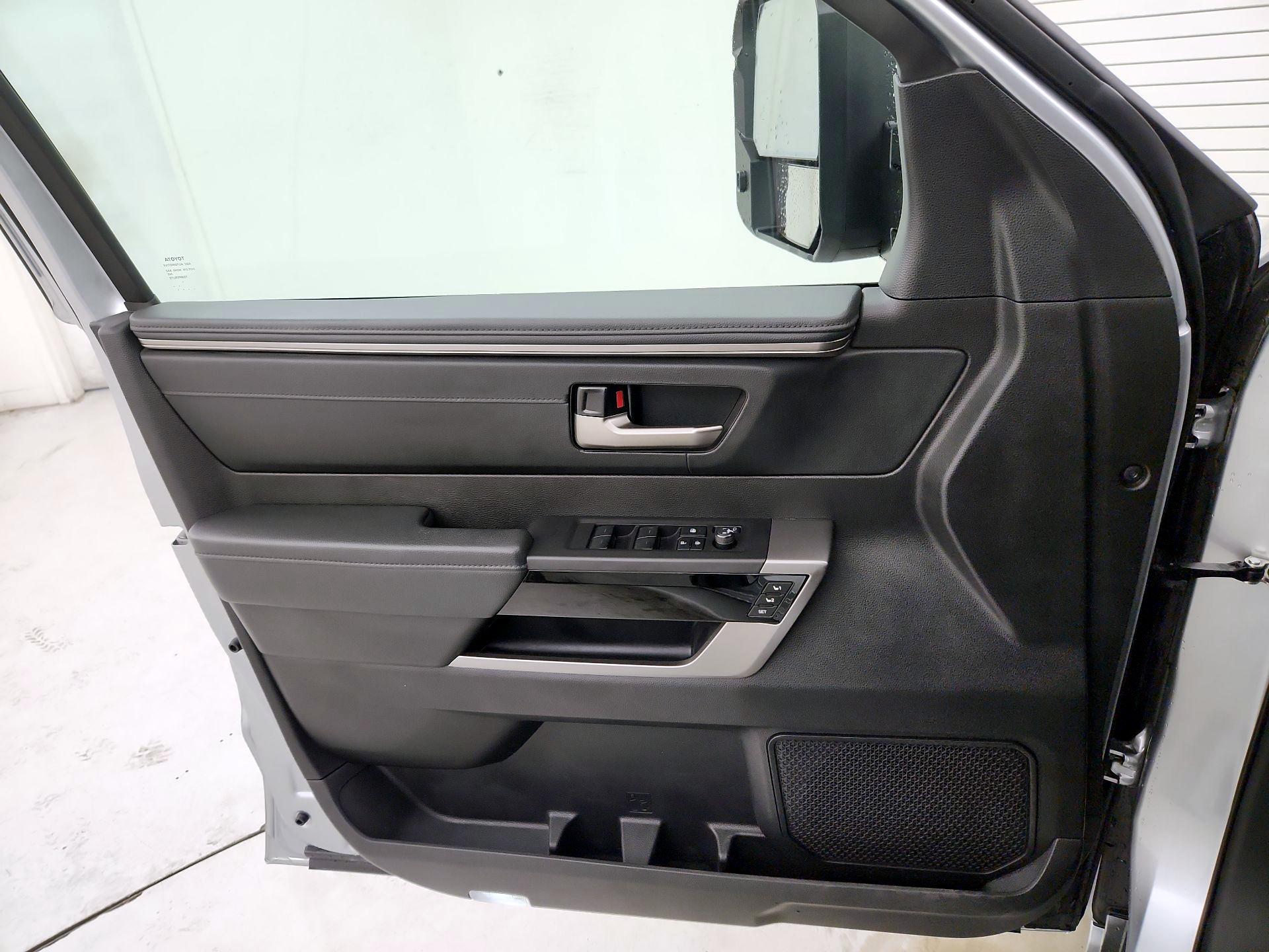 Thumbnail: 2023 Toyota Tundra - 12