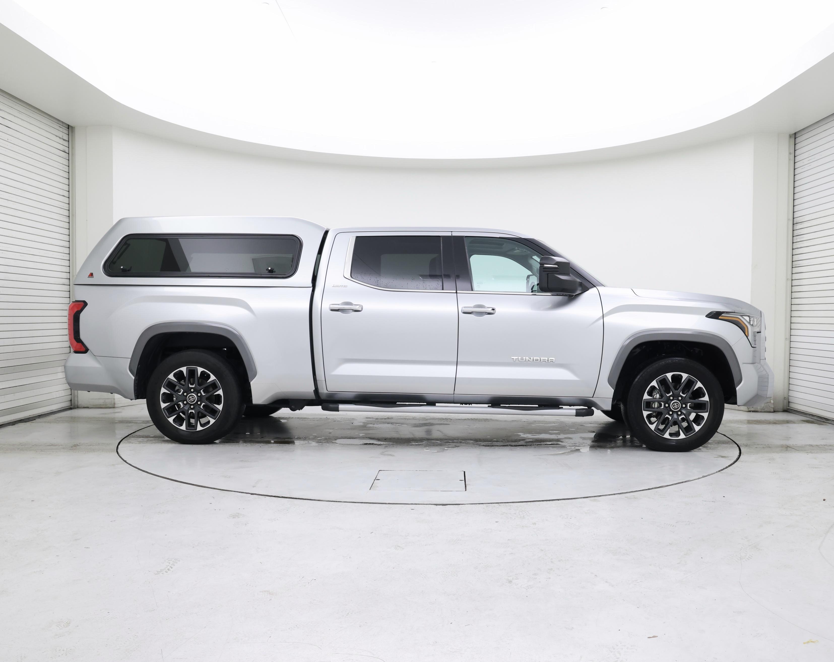 Thumbnail: 2023 Toyota Tundra - 7