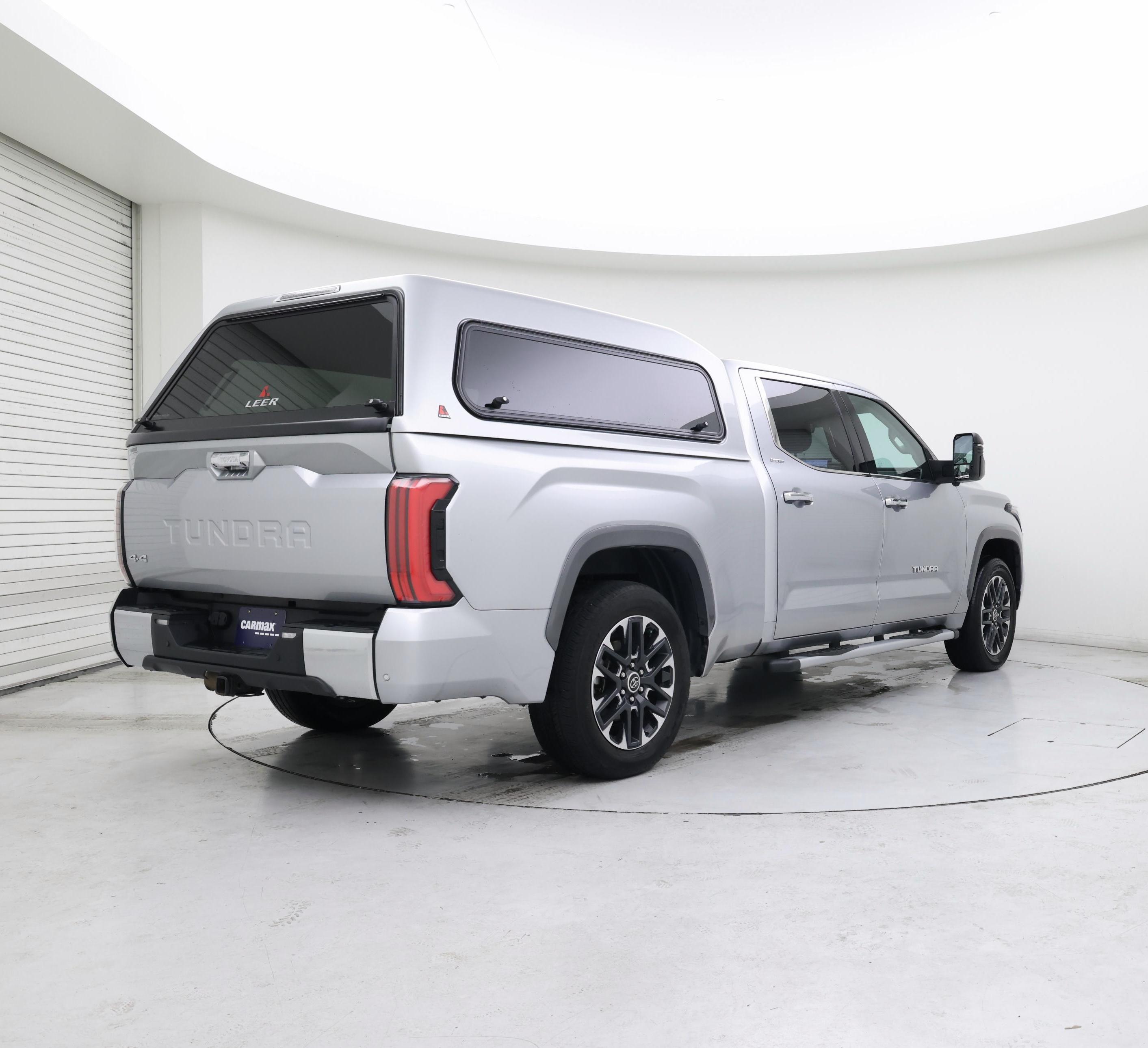 Thumbnail: 2023 Toyota Tundra - 8