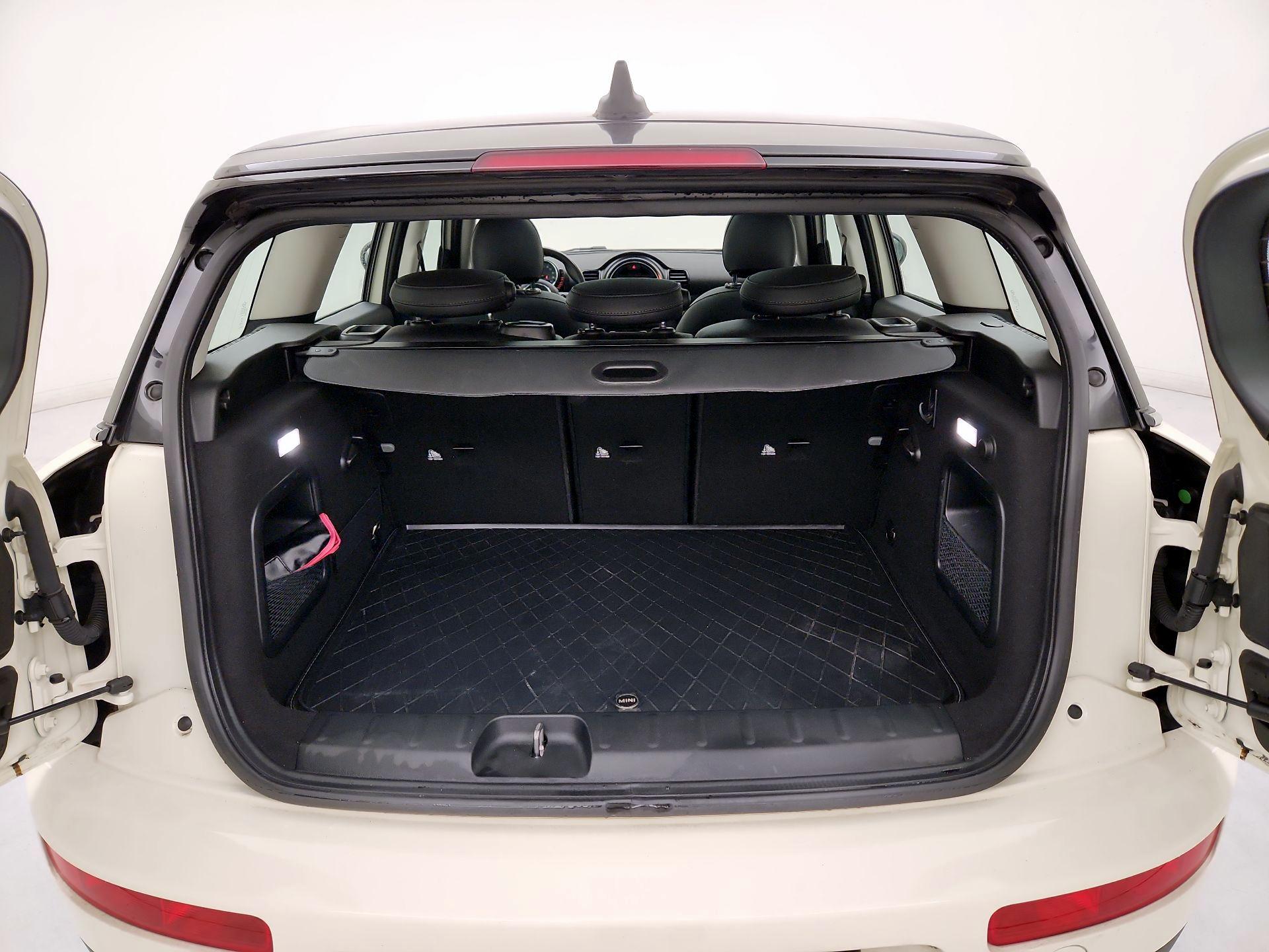 Thumbnail: 2016 MINI Cooper Clubman - 20