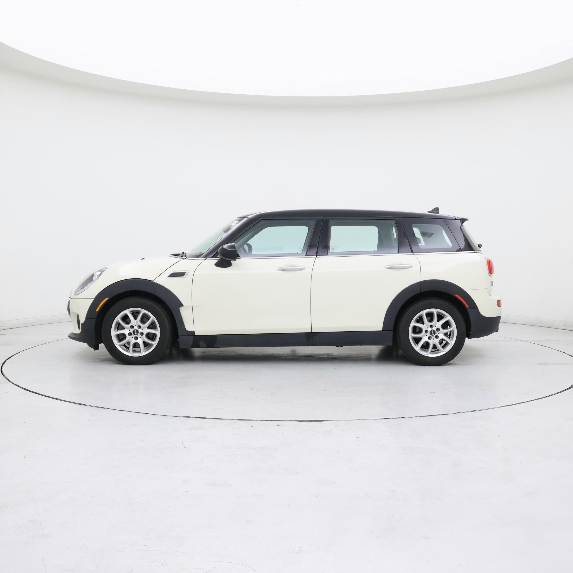 Thumbnail: 2016 MINI Cooper Clubman - 3