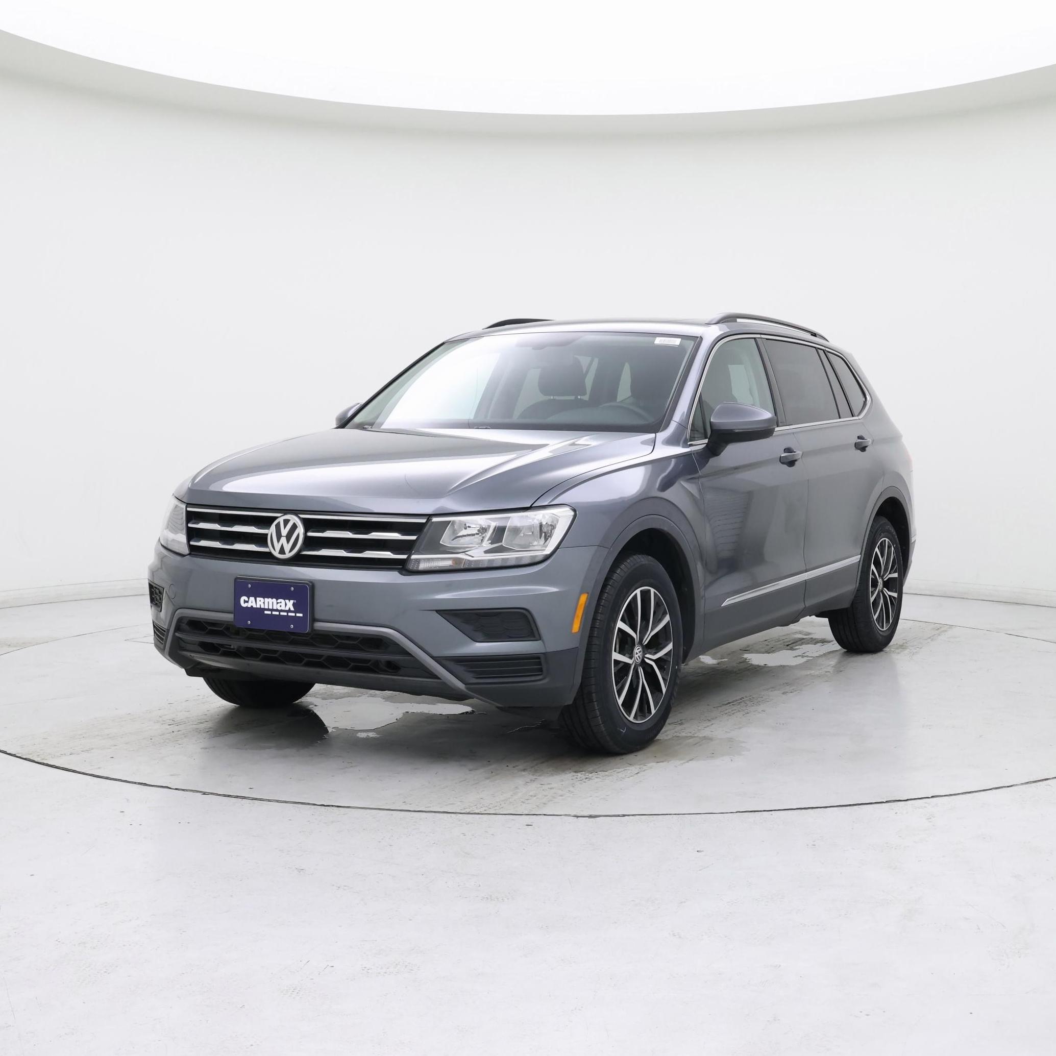 Thumbnail: 2021 Volkswagen Tiguan - 4