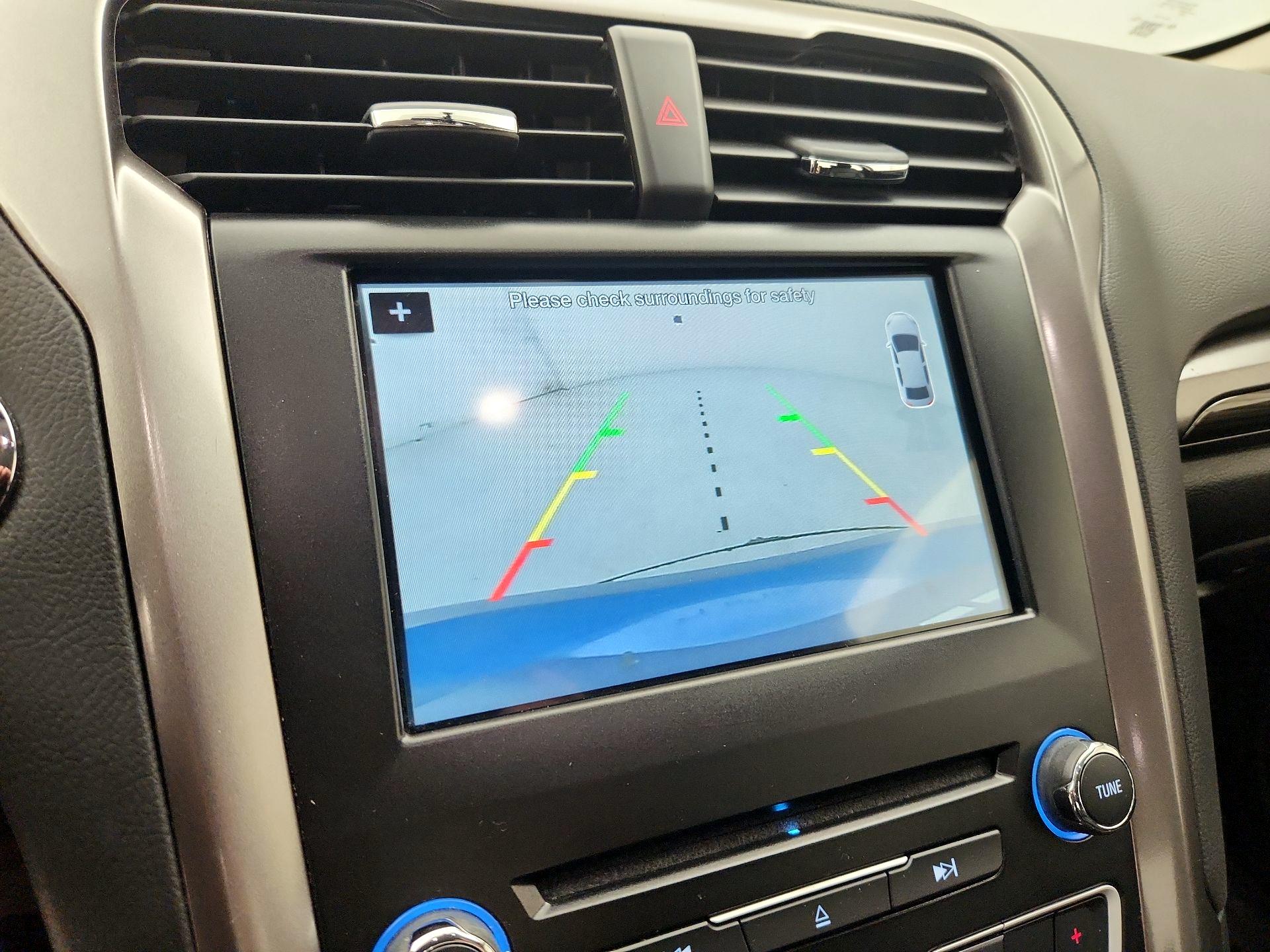 Thumbnail: 2018 Ford Fusion - 15