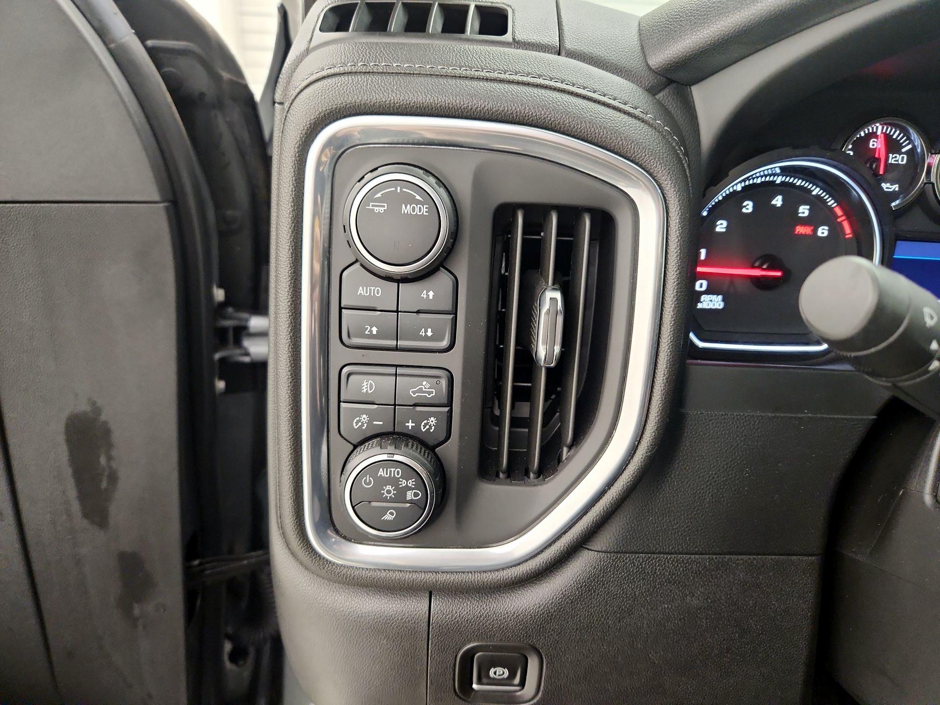 Thumbnail: 2022 Chevrolet Silverado 1500 - 13