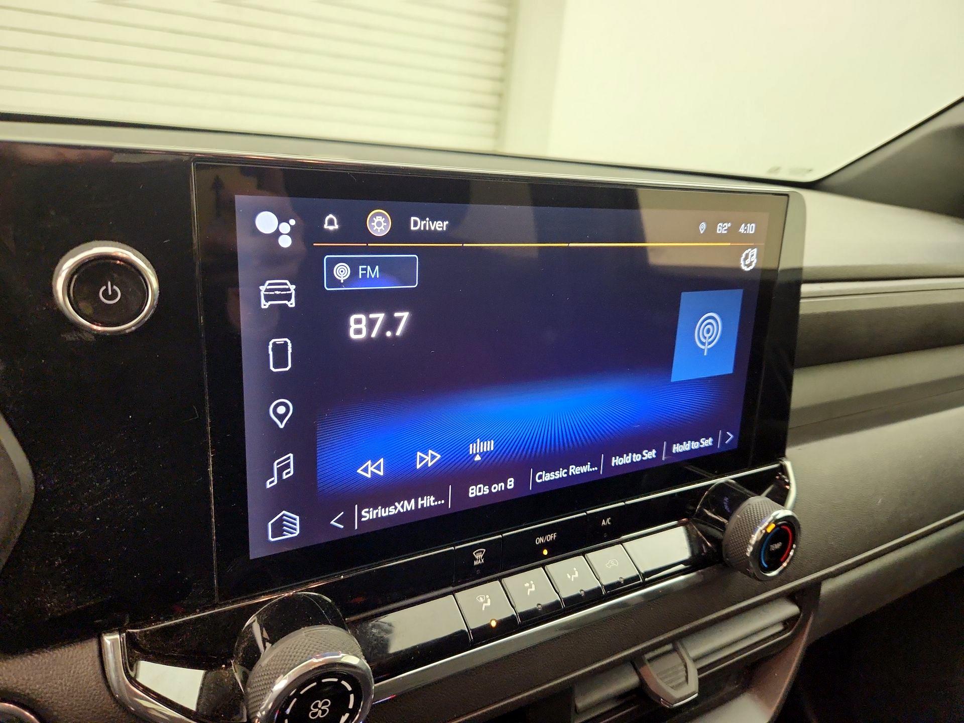 Thumbnail: 2023 Chevrolet Colorado - 14