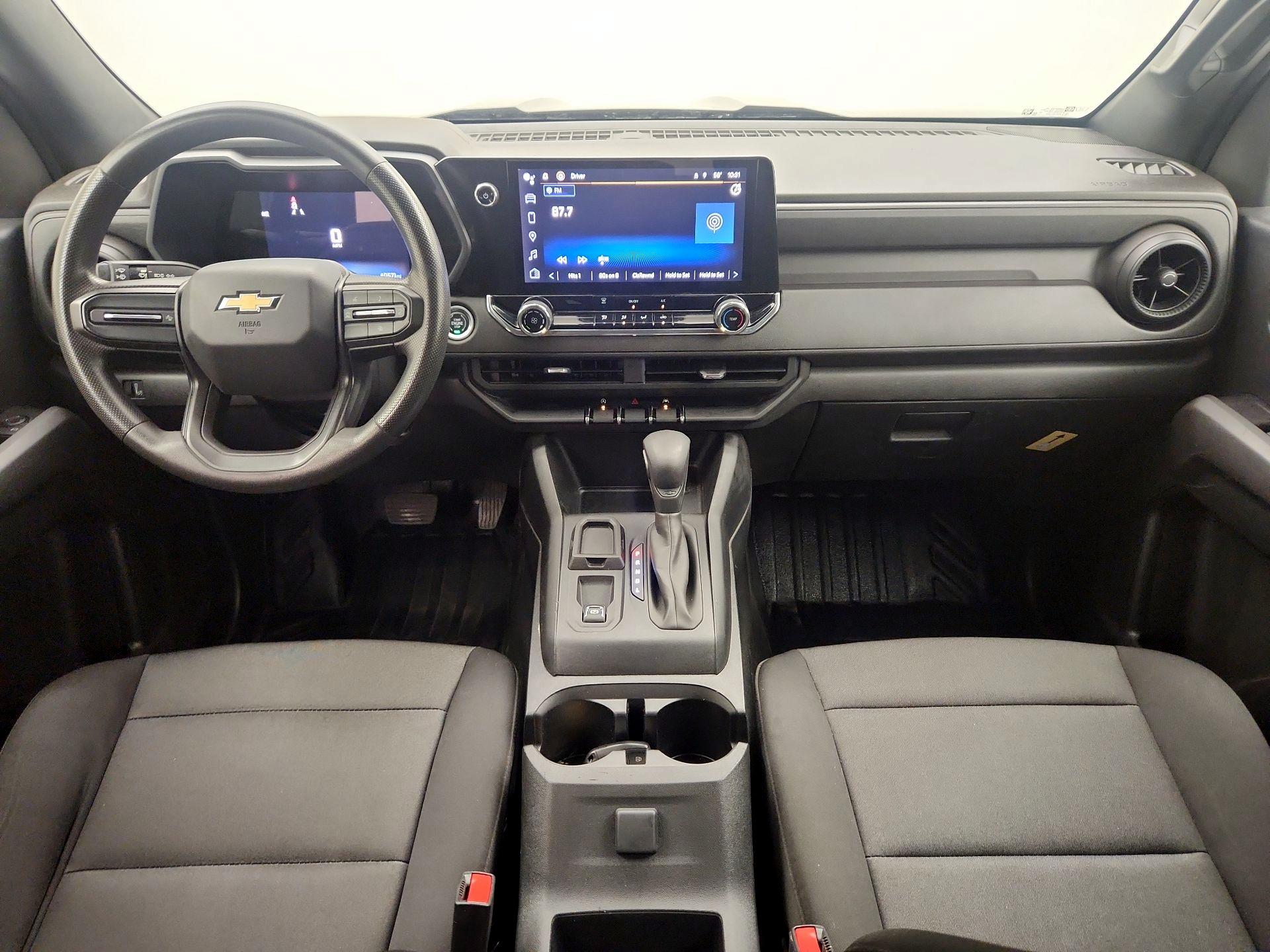 Thumbnail: 2023 Chevrolet Colorado - 9