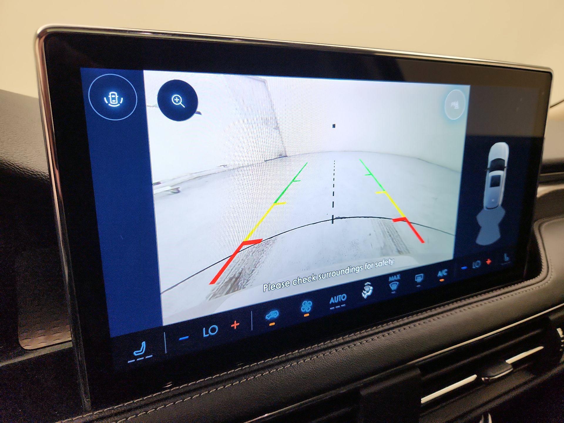 Thumbnail: 2023 Lincoln Corsair - 15