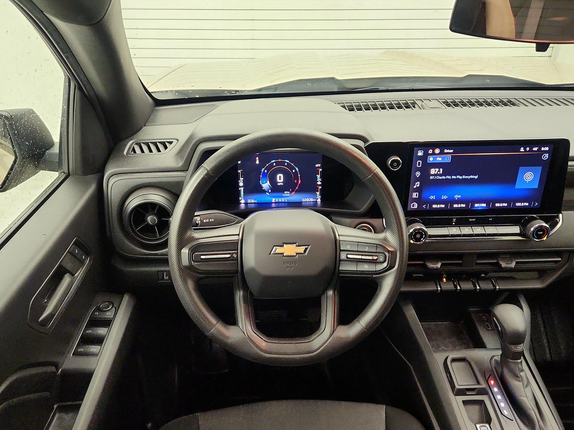 Thumbnail: 2023 Chevrolet Colorado - 10