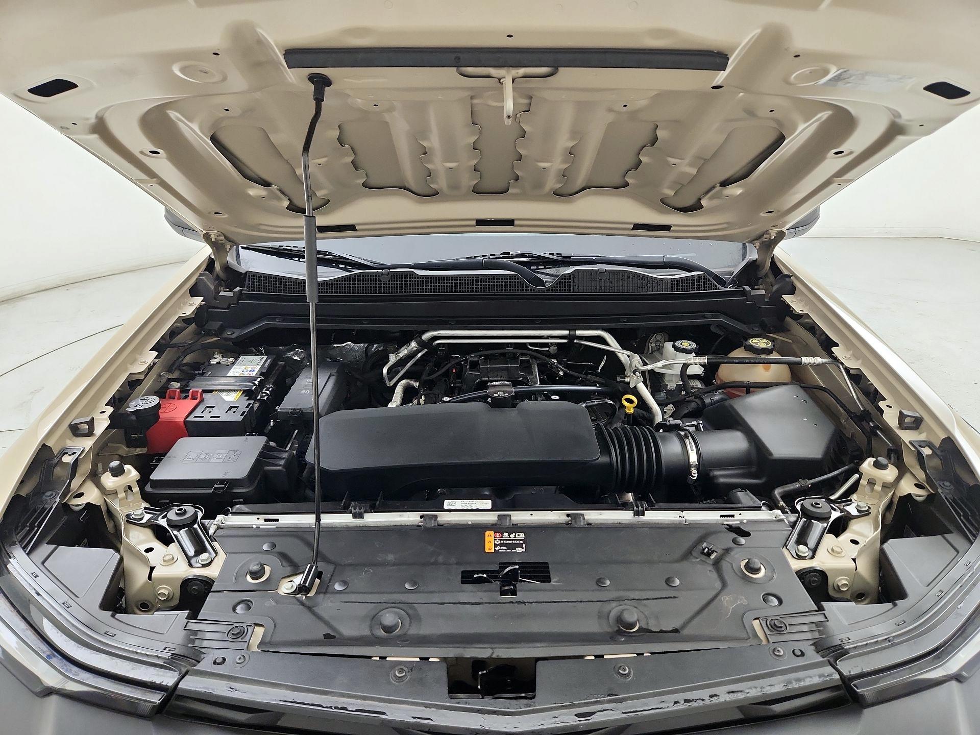 Thumbnail: 2023 Chevrolet Colorado - 20