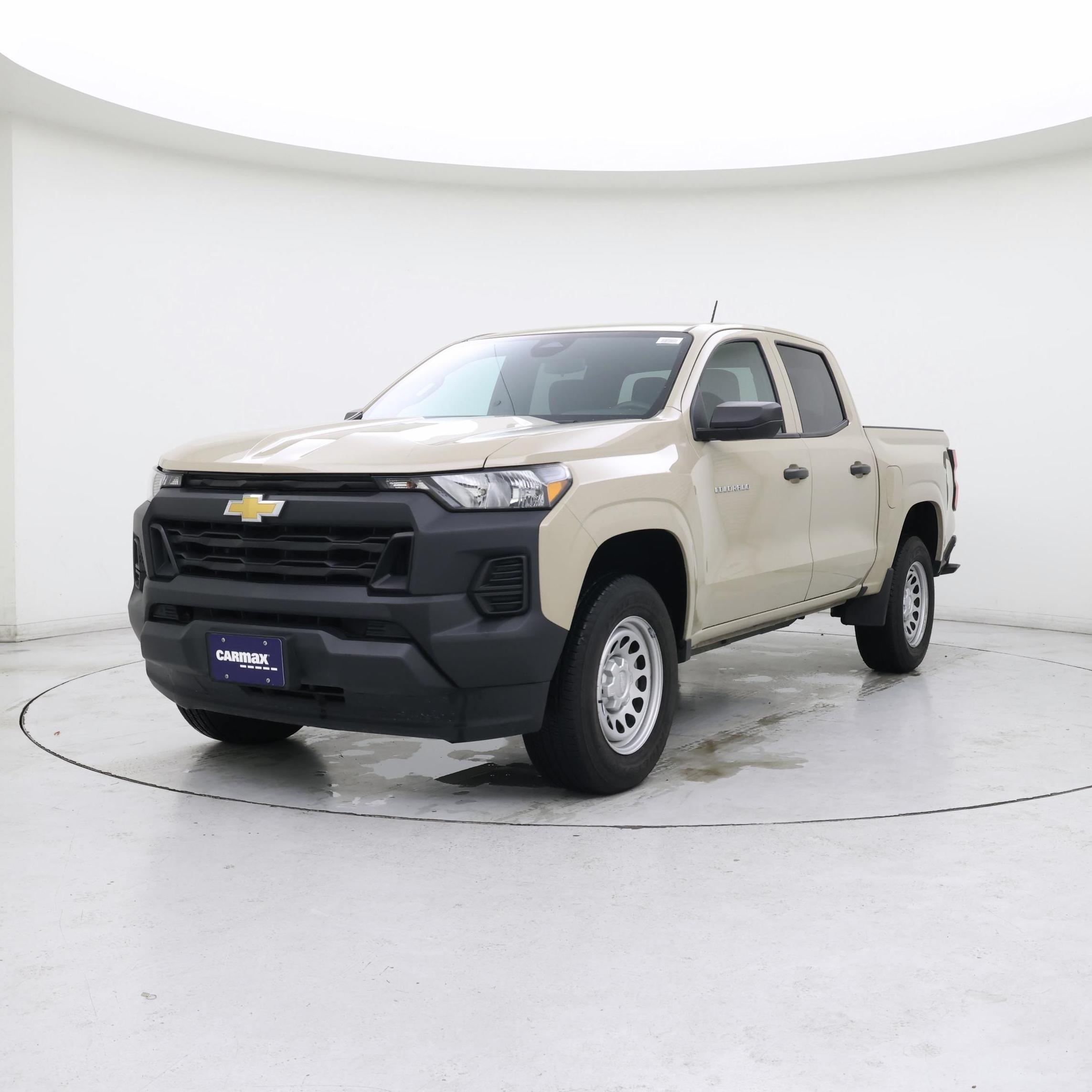 Thumbnail: 2023 Chevrolet Colorado - 4