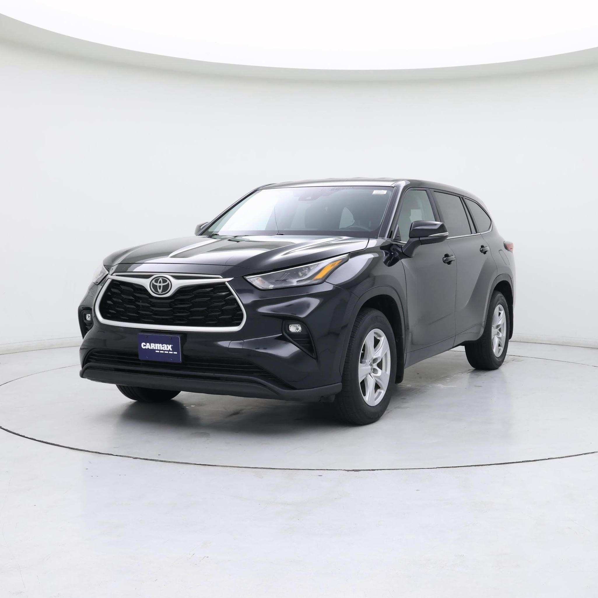 Thumbnail: 2023 Toyota Highlander - 4