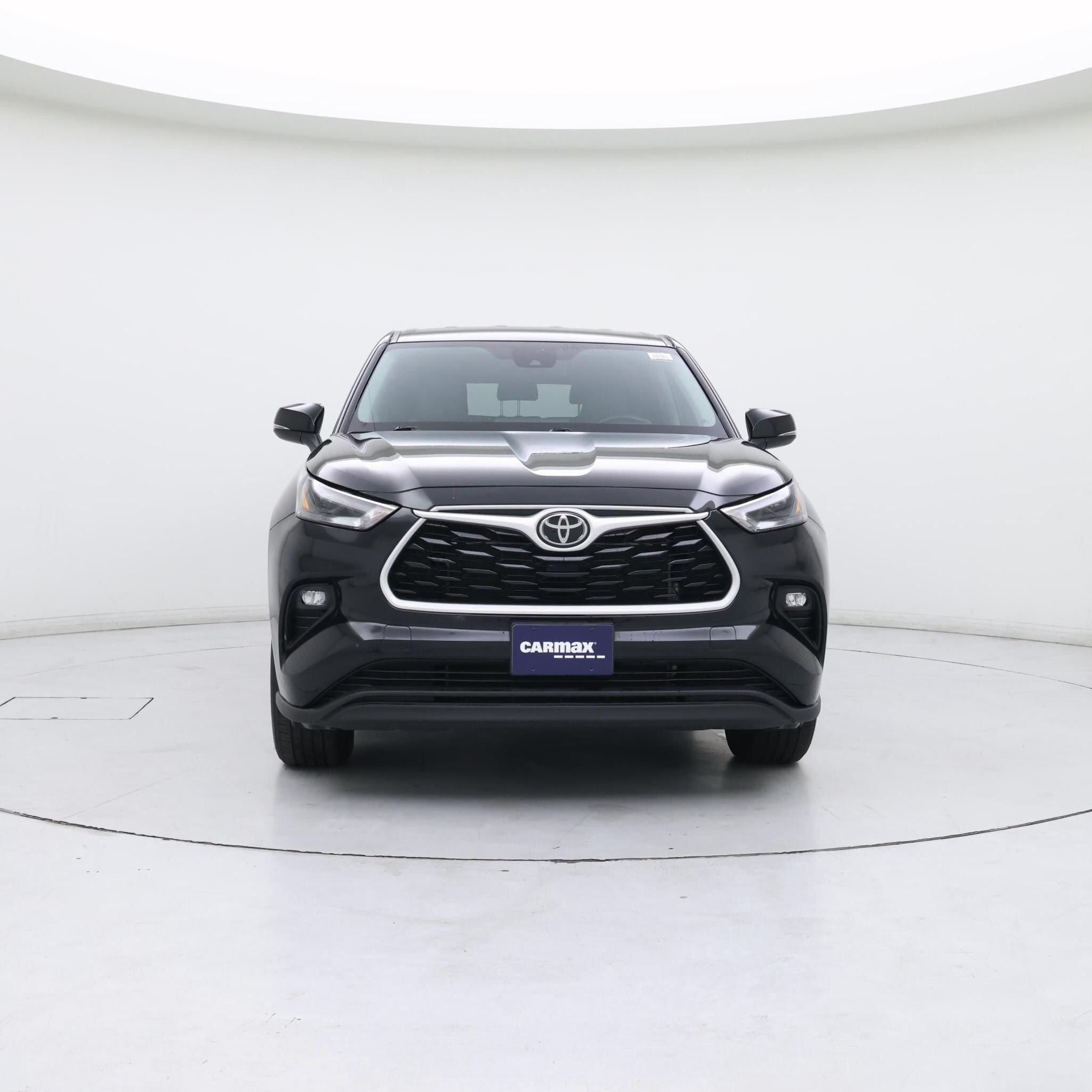 Thumbnail: 2023 Toyota Highlander - 5