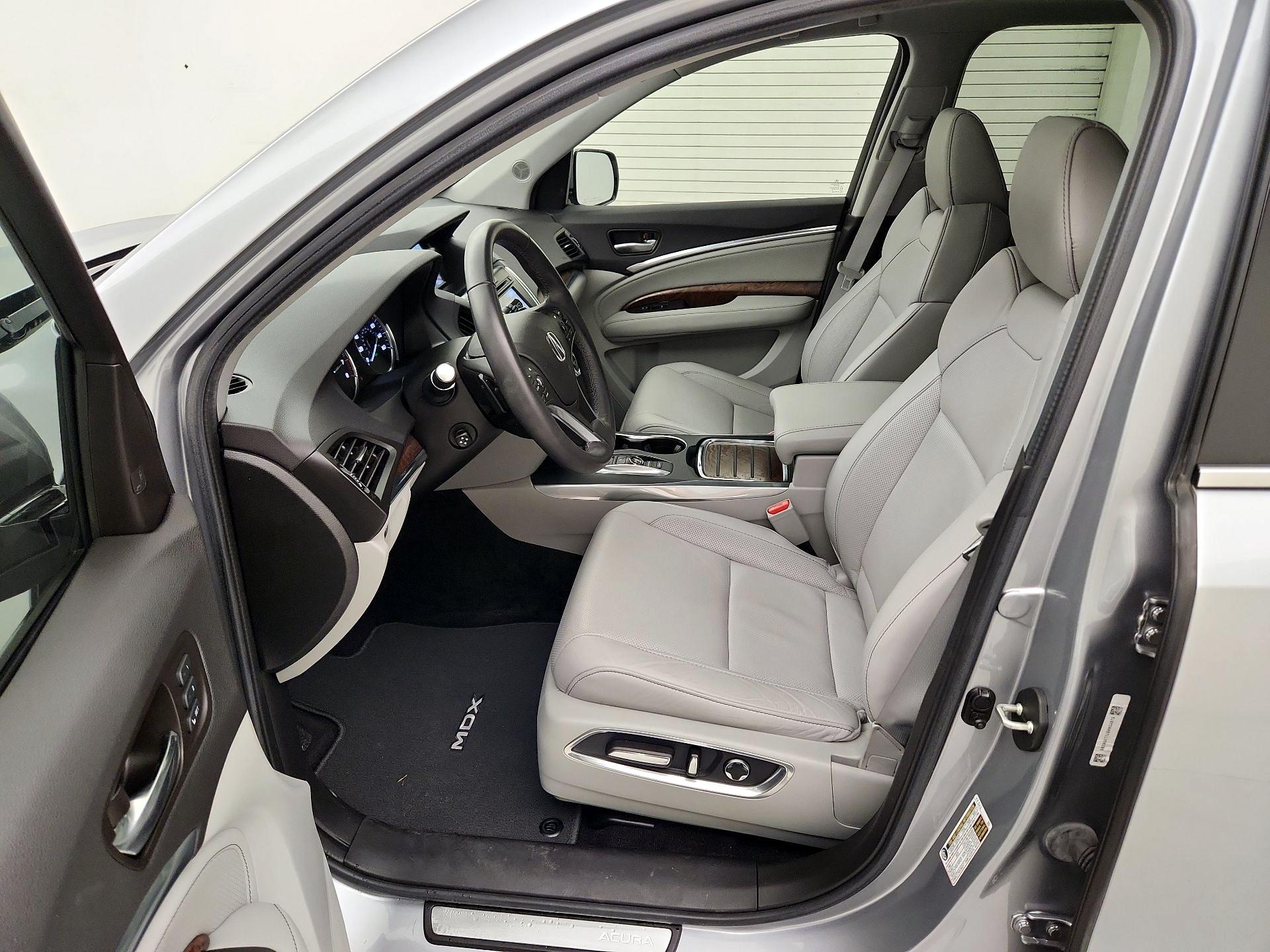 Thumbnail: 2020 Acura MDX - 11