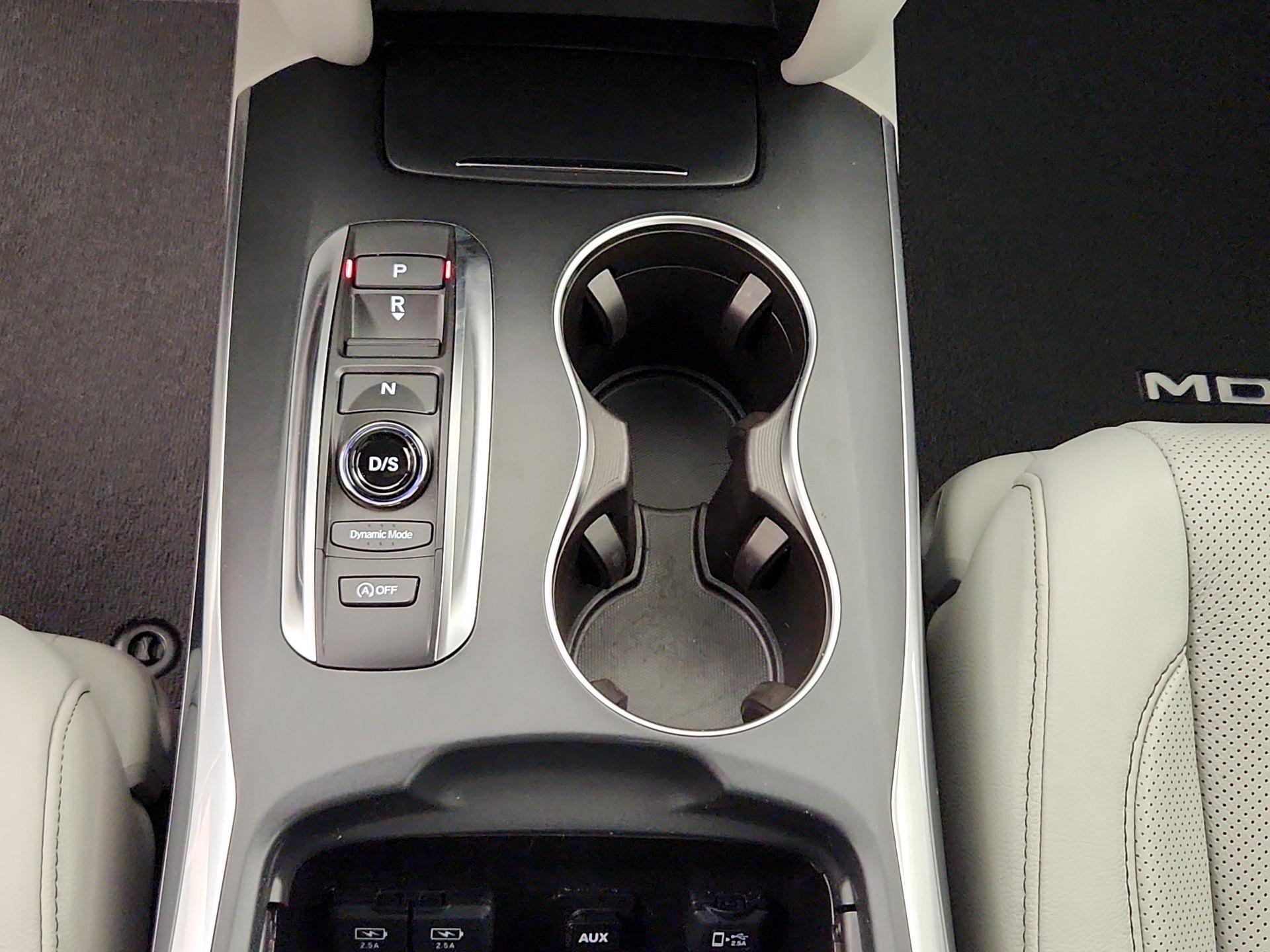 Thumbnail: 2020 Acura MDX - 18