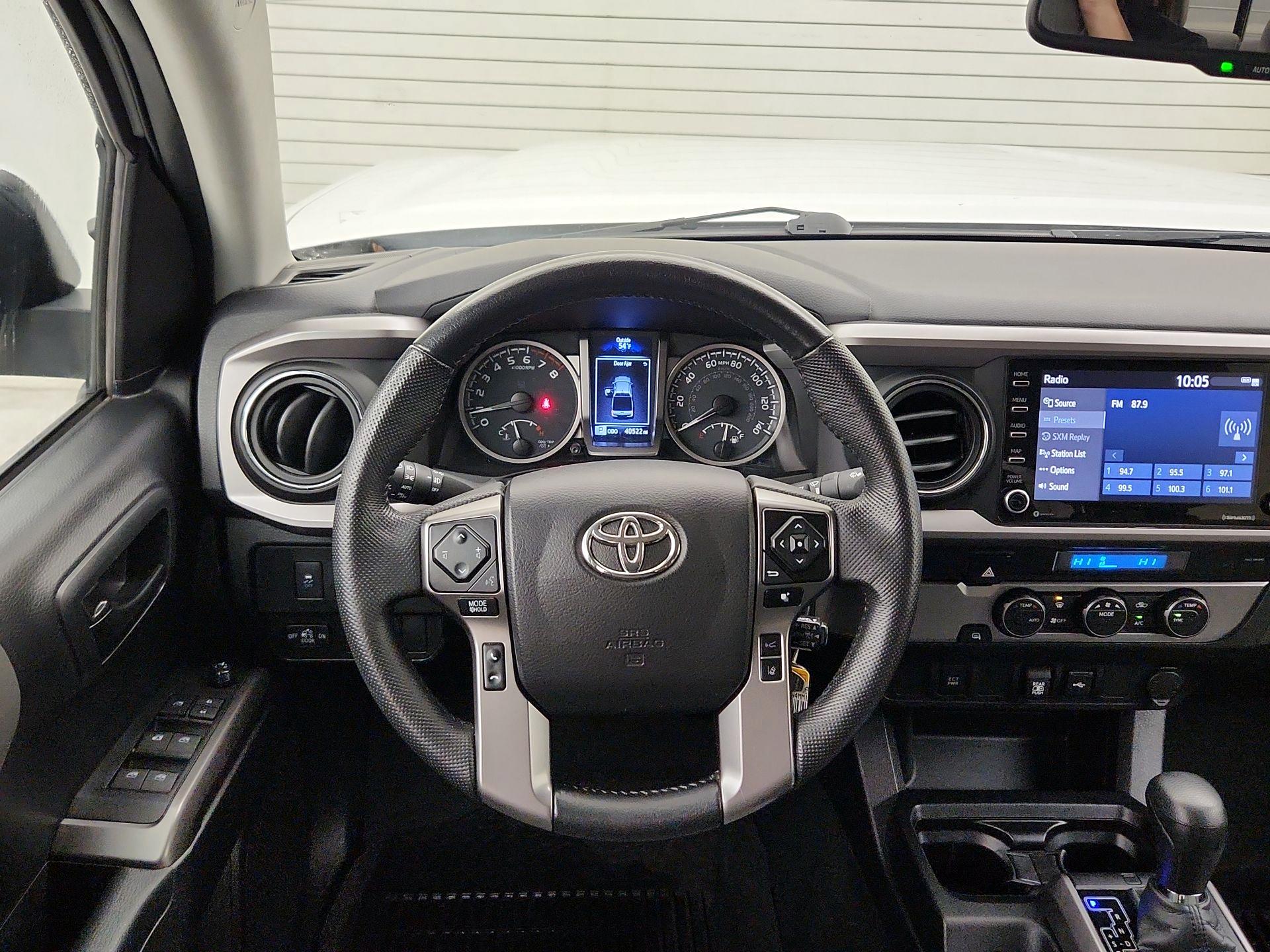 Thumbnail: 2021 Toyota Tacoma - 10