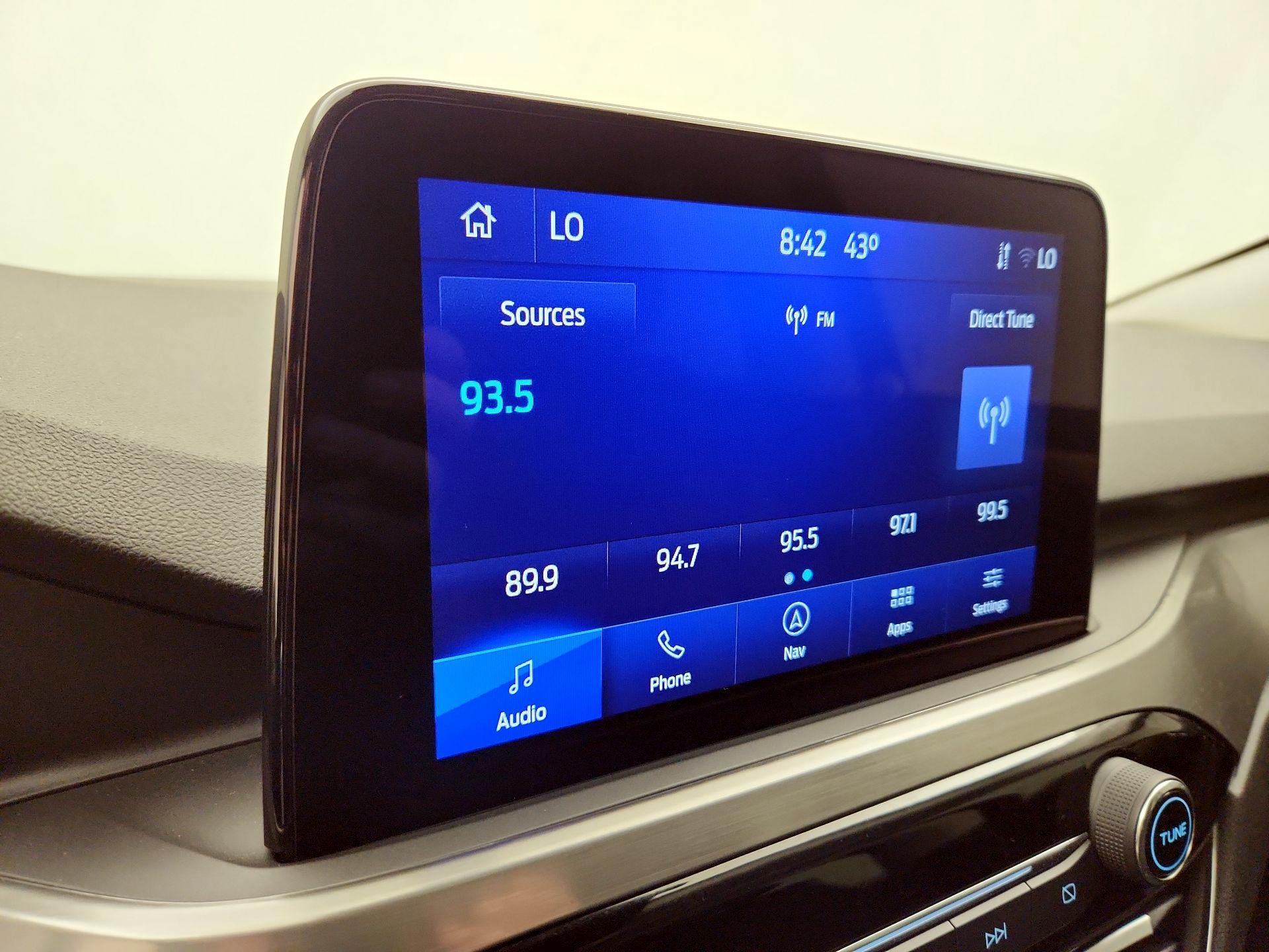 Thumbnail: 2022 Ford Escape - 16