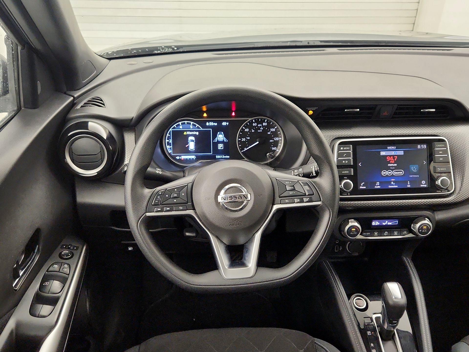 Thumbnail: 2020 Nissan Kicks - 10