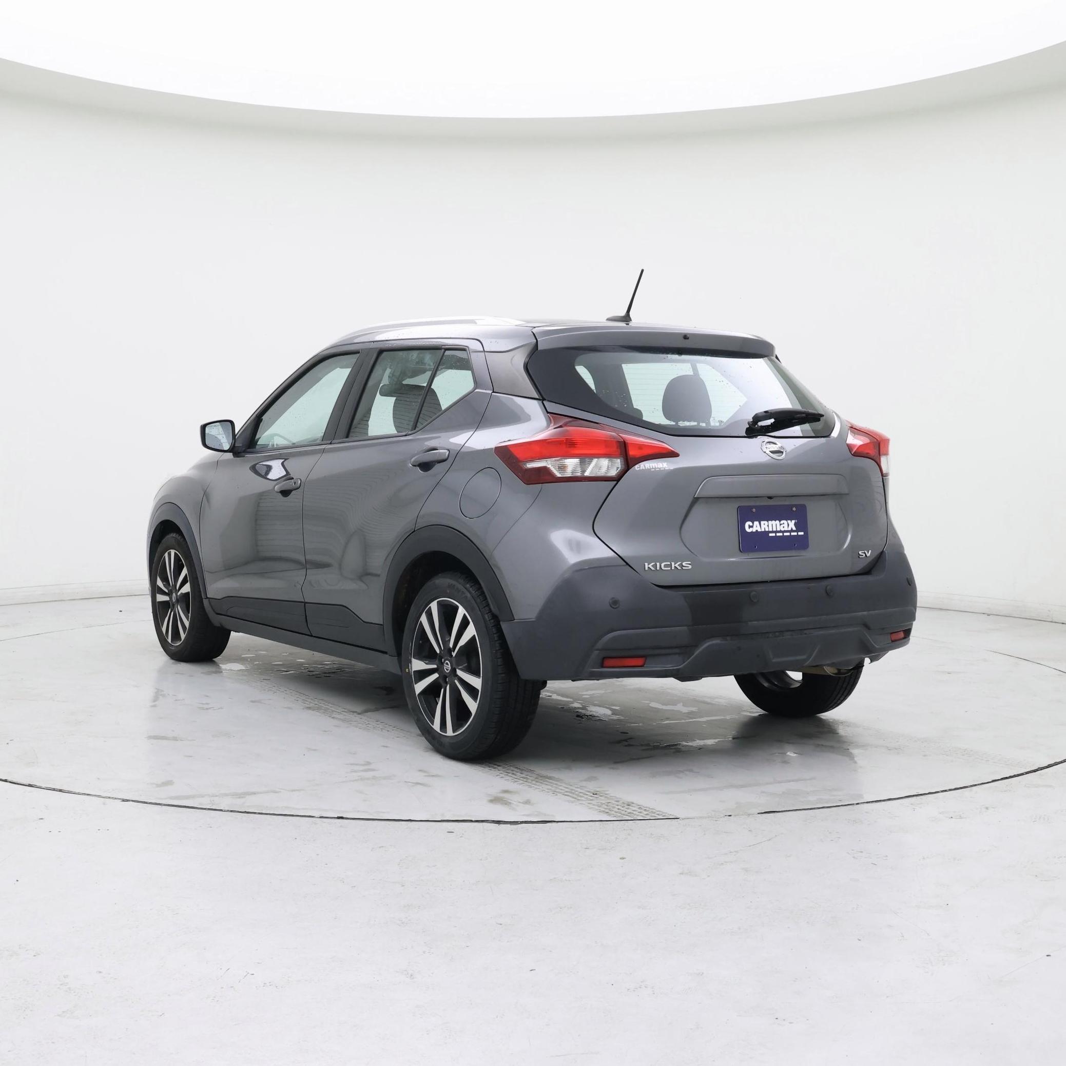 Thumbnail: 2020 Nissan Kicks - 2