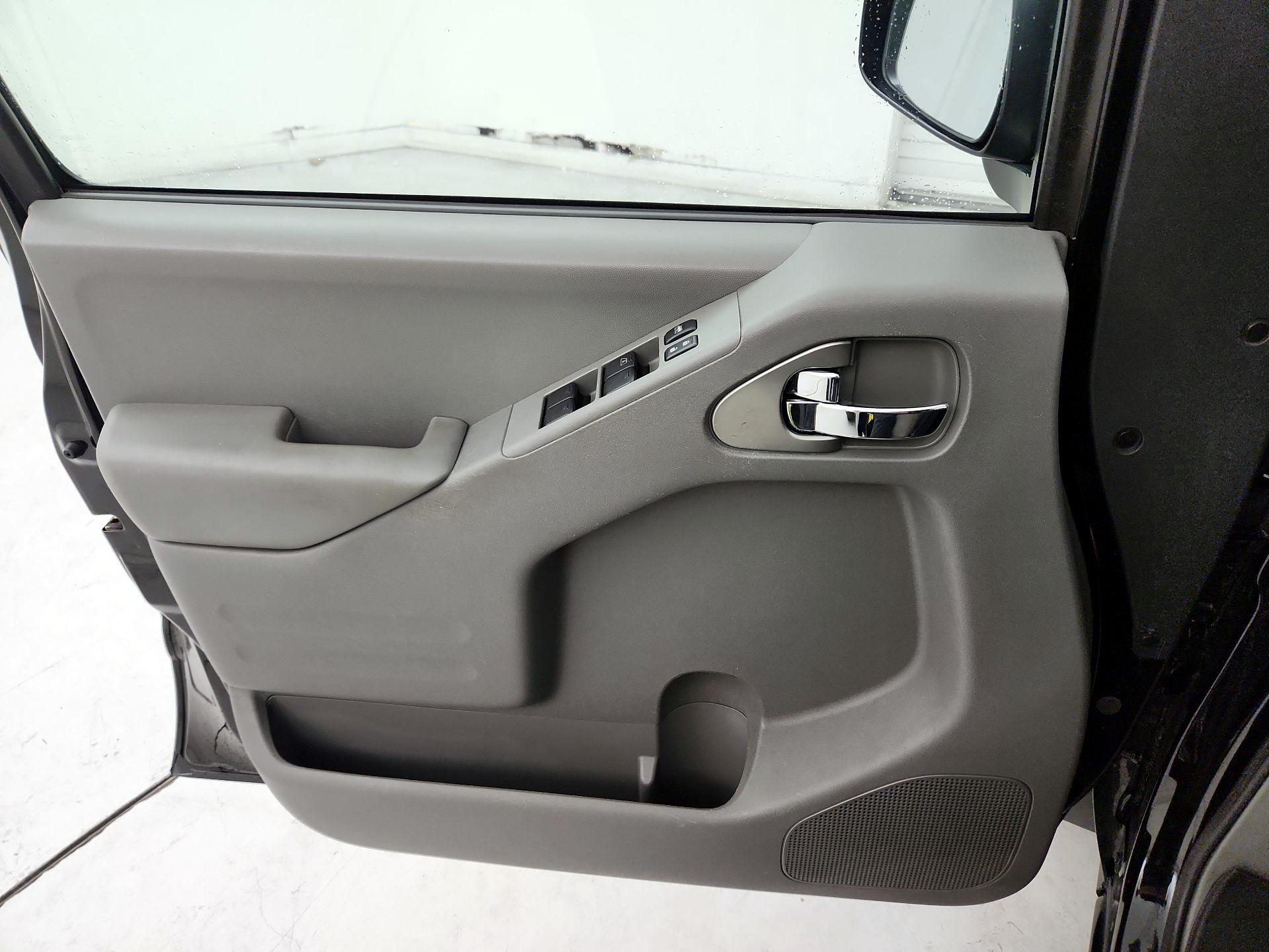 Thumbnail: 2017 Nissan Frontier - 12