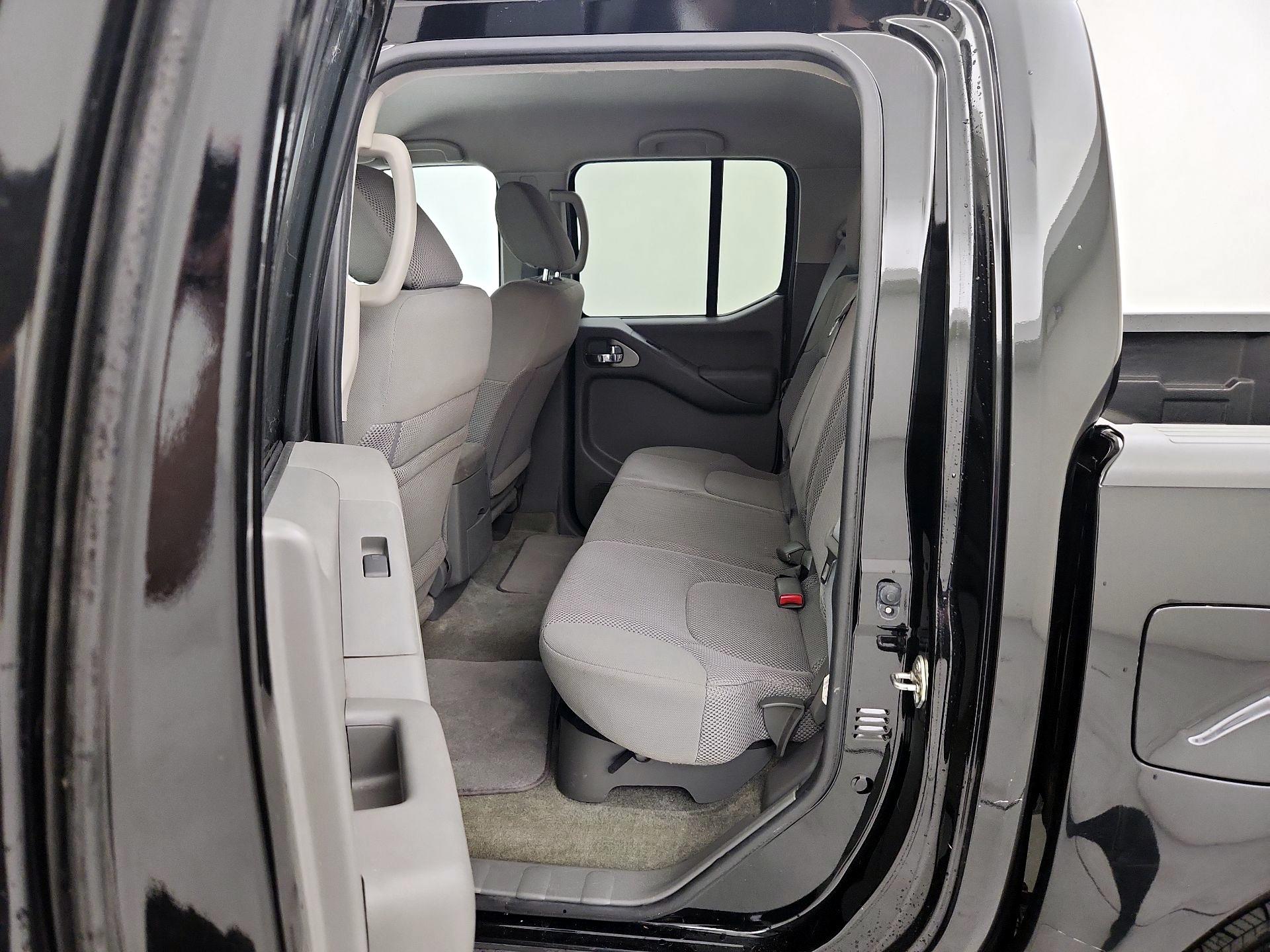 Thumbnail: 2017 Nissan Frontier - 18