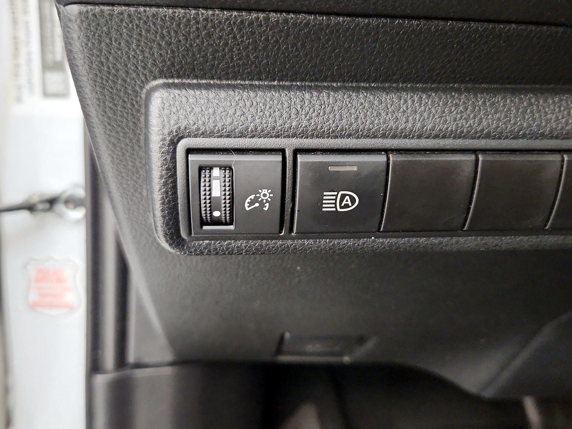 Thumbnail: 2024 Toyota Corolla - 13