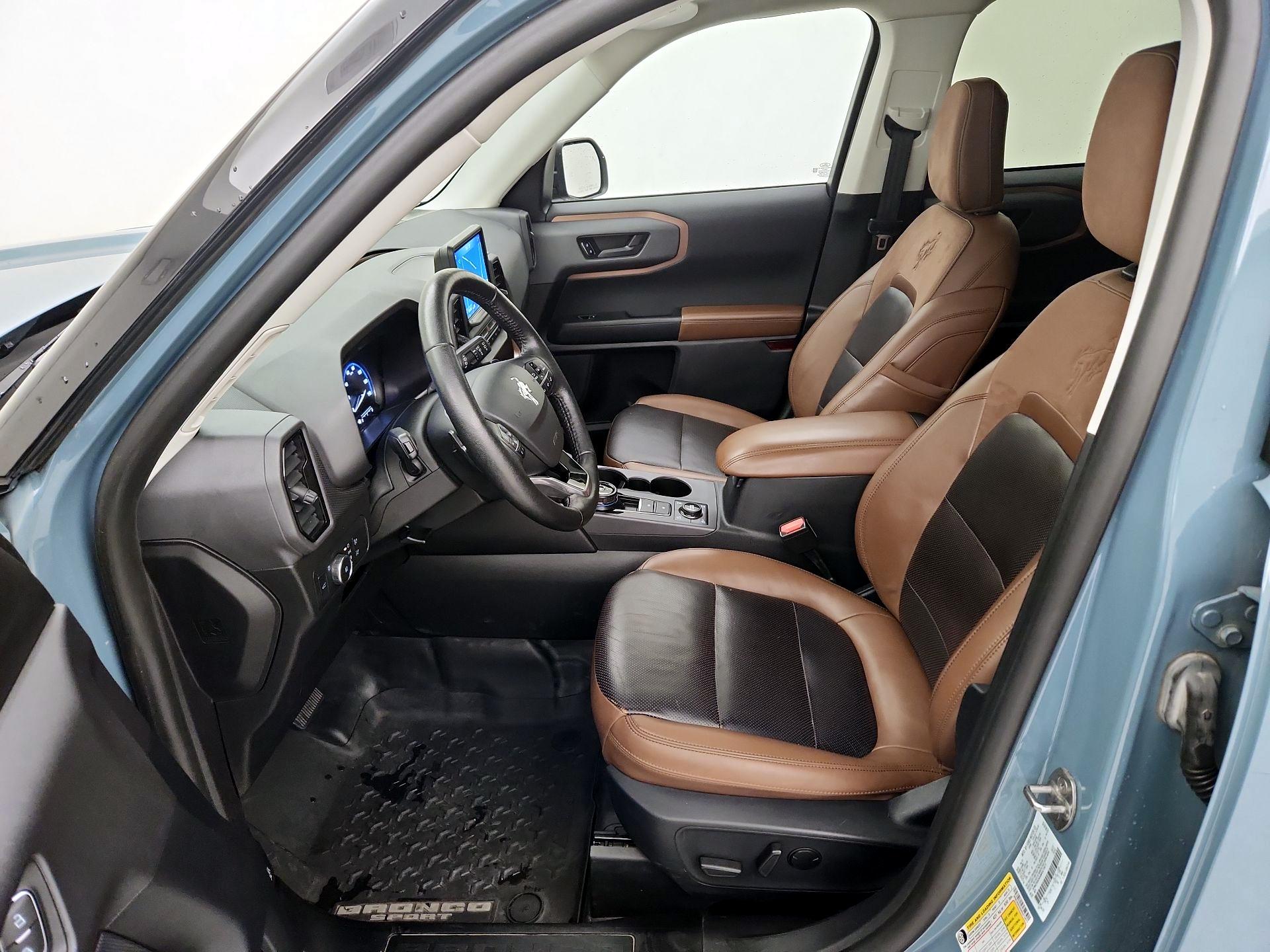 Thumbnail: 2021 Ford Bronco Sport - 11