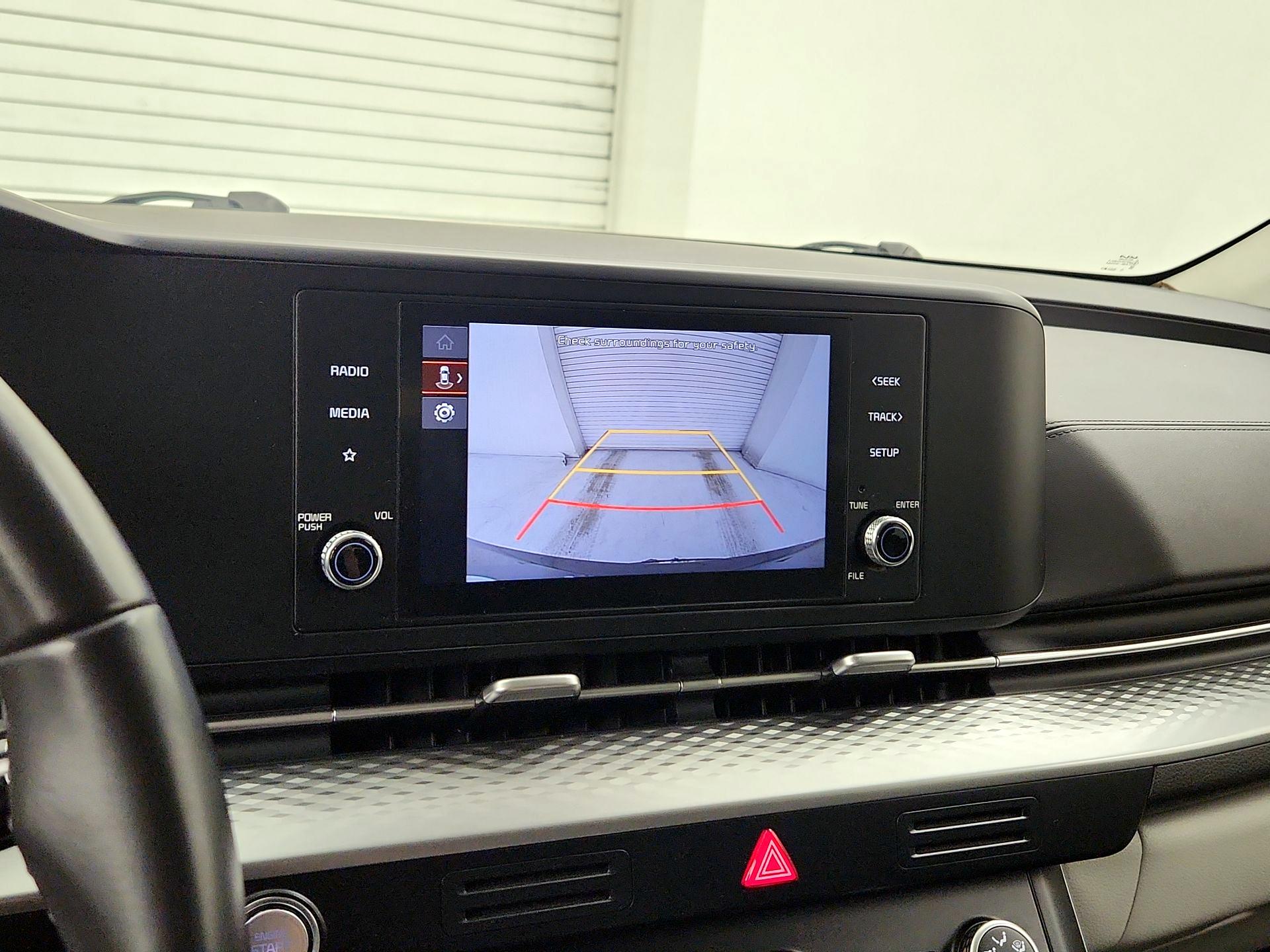 Thumbnail: 2024 Kia Carnival - 14