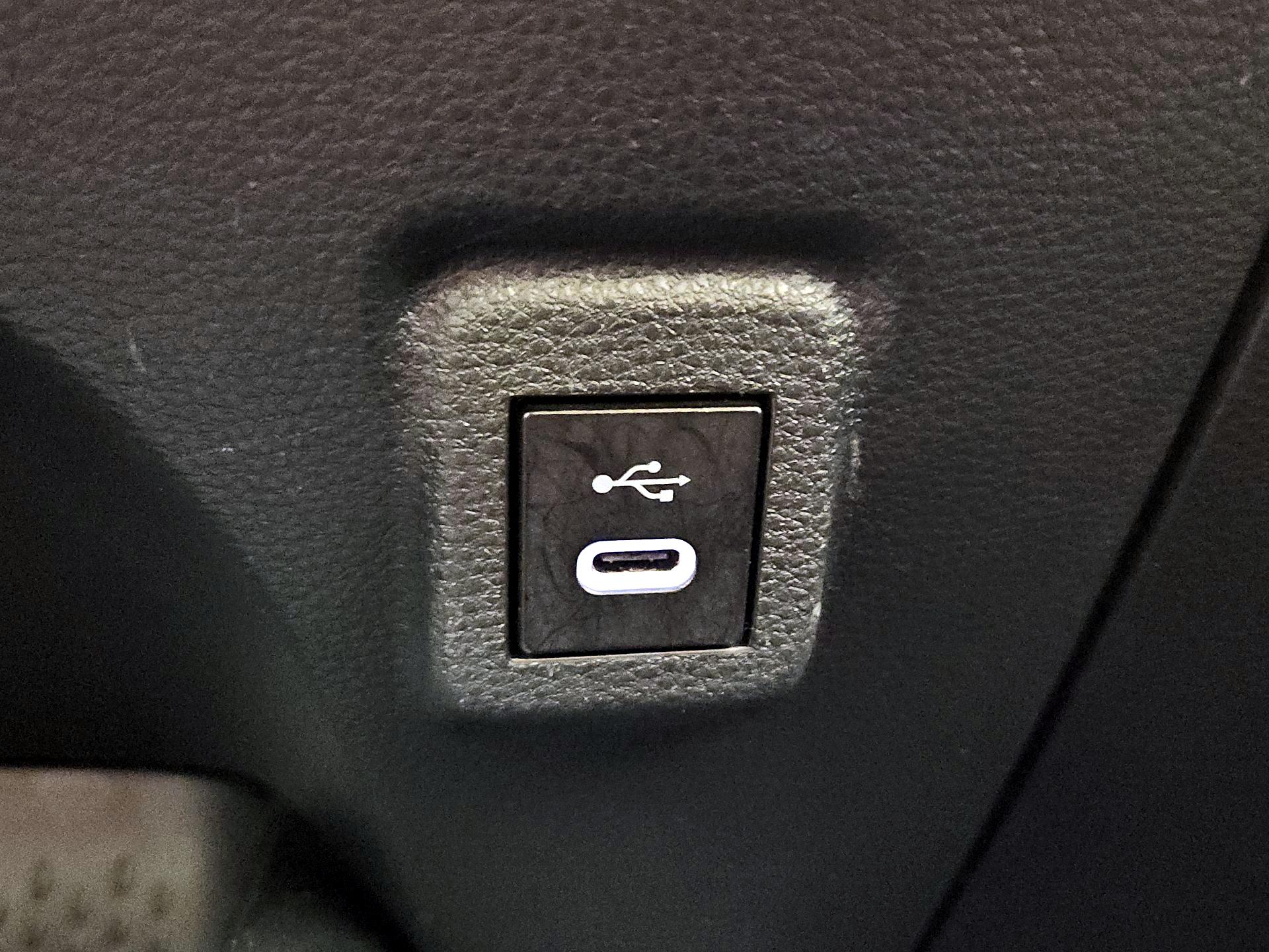 Thumbnail: 2024 Toyota Corolla - 18