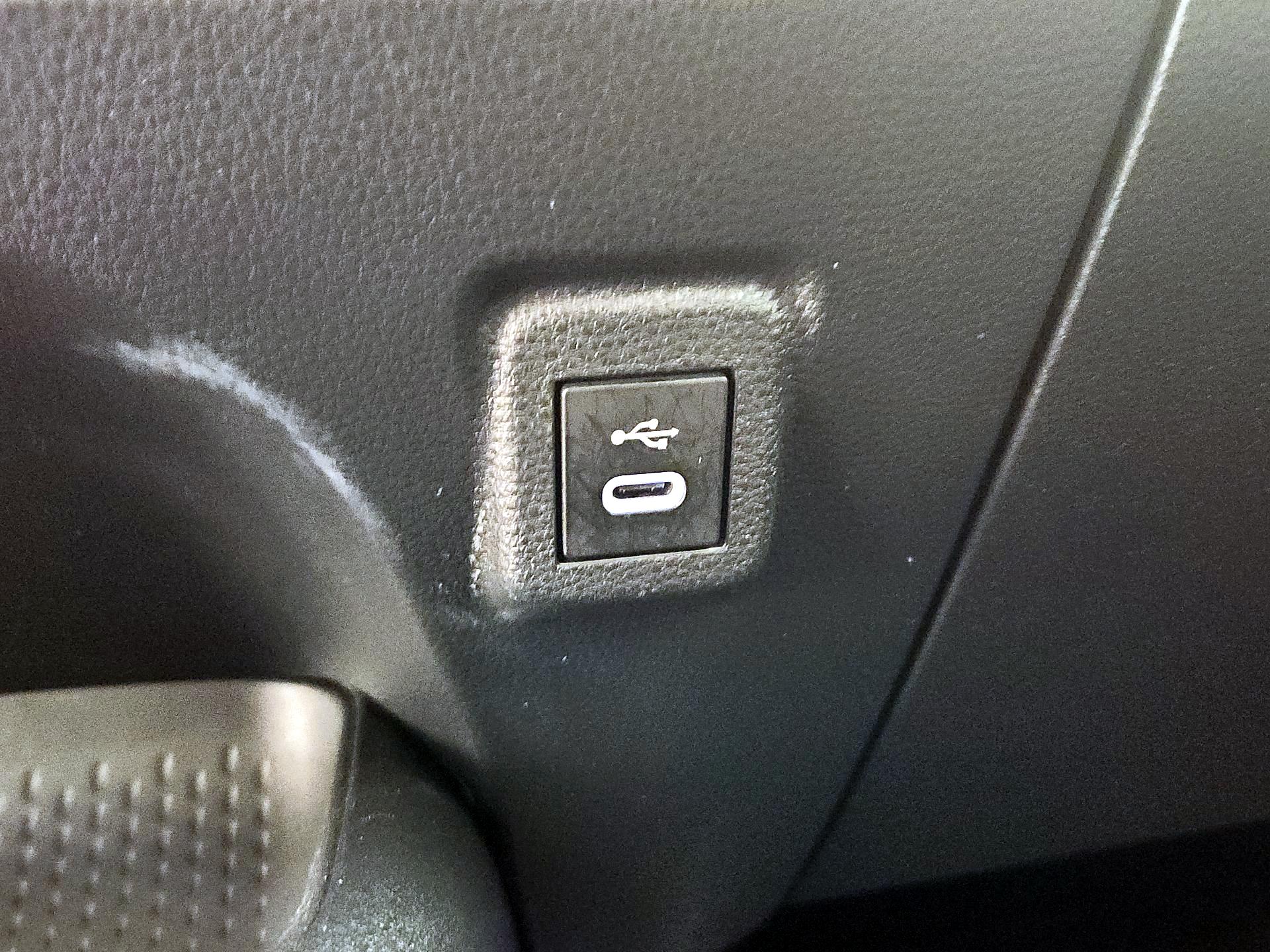 Thumbnail: 2024 Toyota Corolla - 18