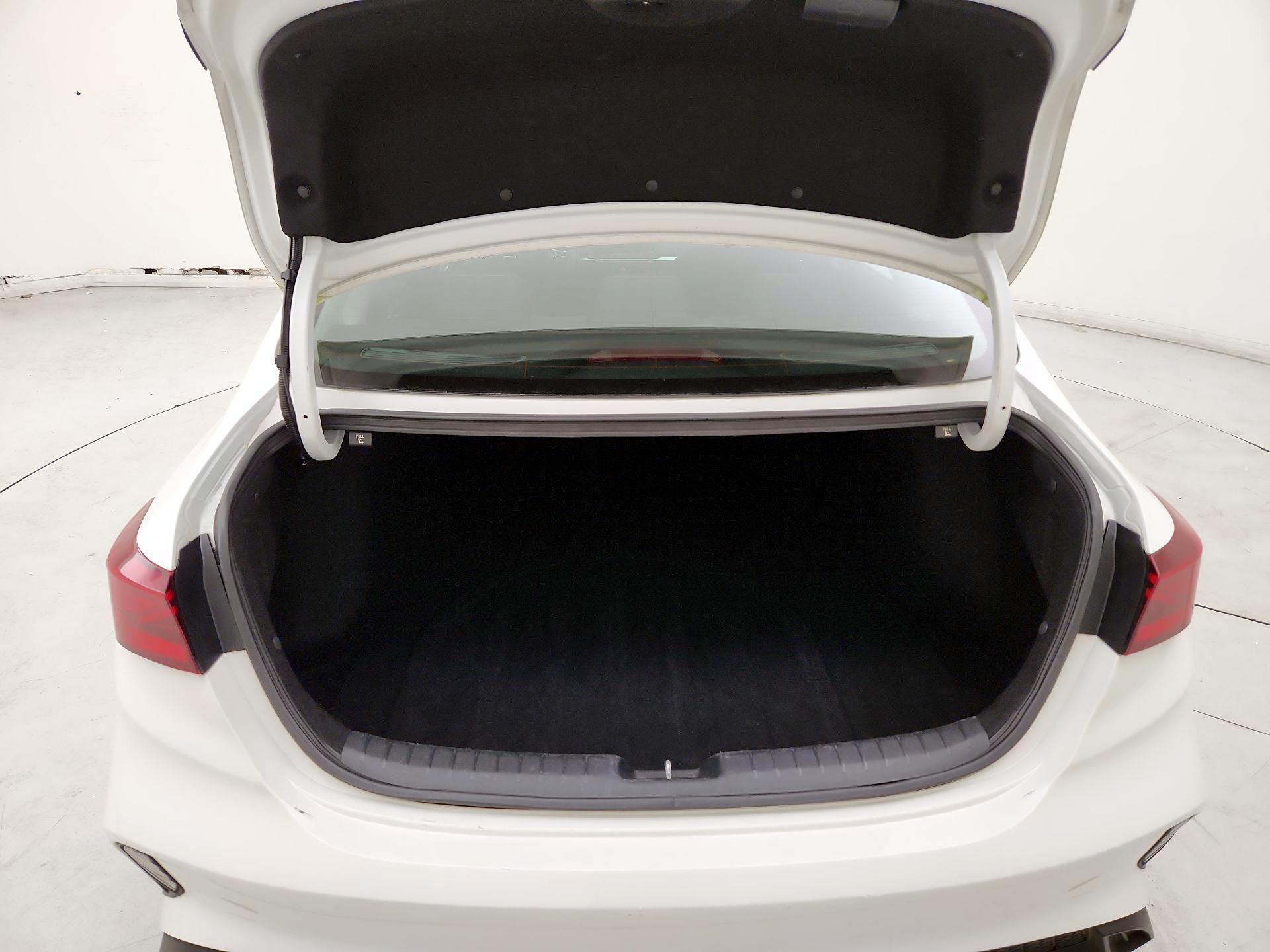 Thumbnail: 2023 Kia Forte - 20