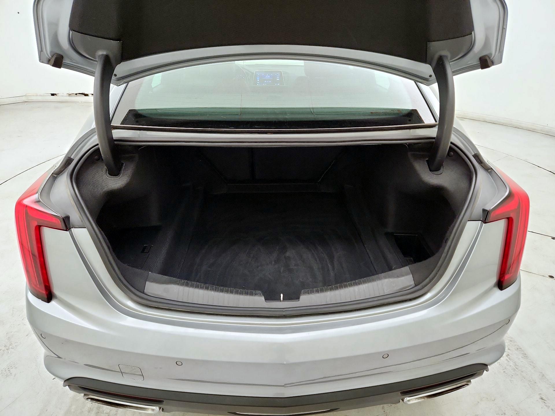 Thumbnail: 2023 Cadillac CT5 - 20