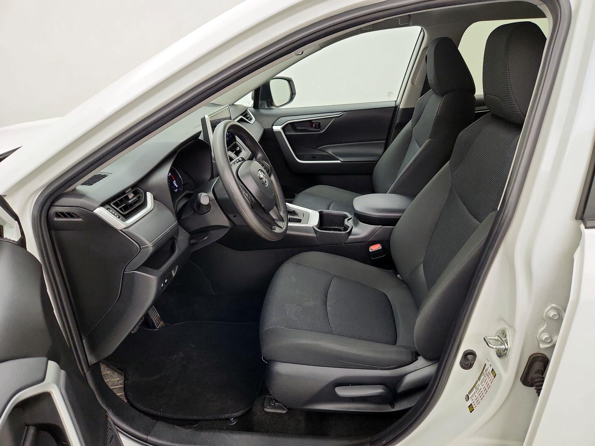 Thumbnail: 2024 Toyota RAV4 - 11