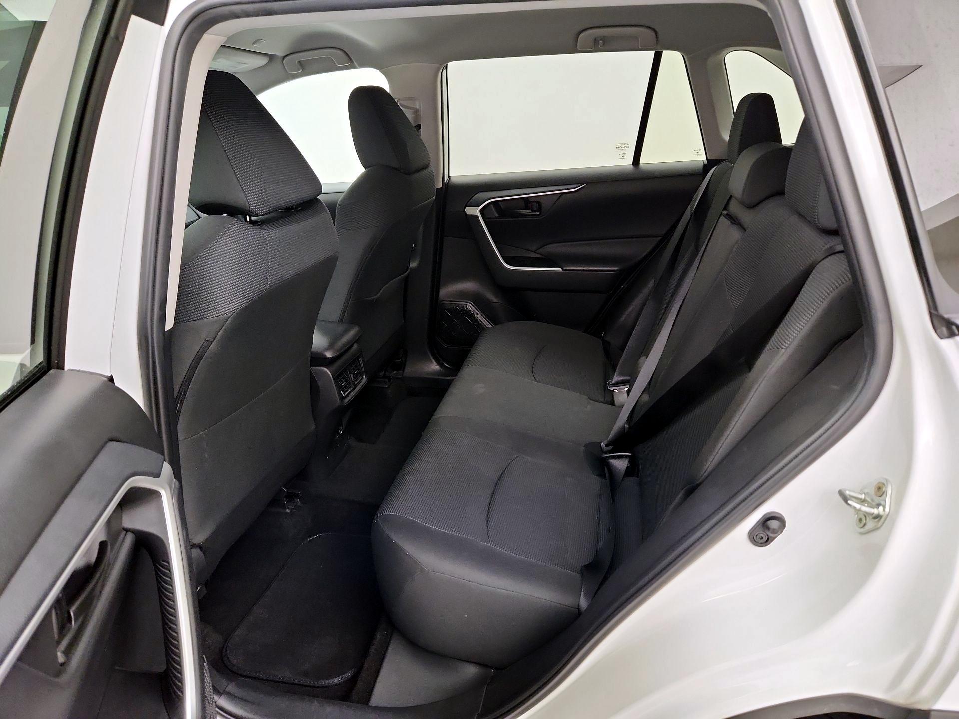 Thumbnail: 2024 Toyota RAV4 - 19