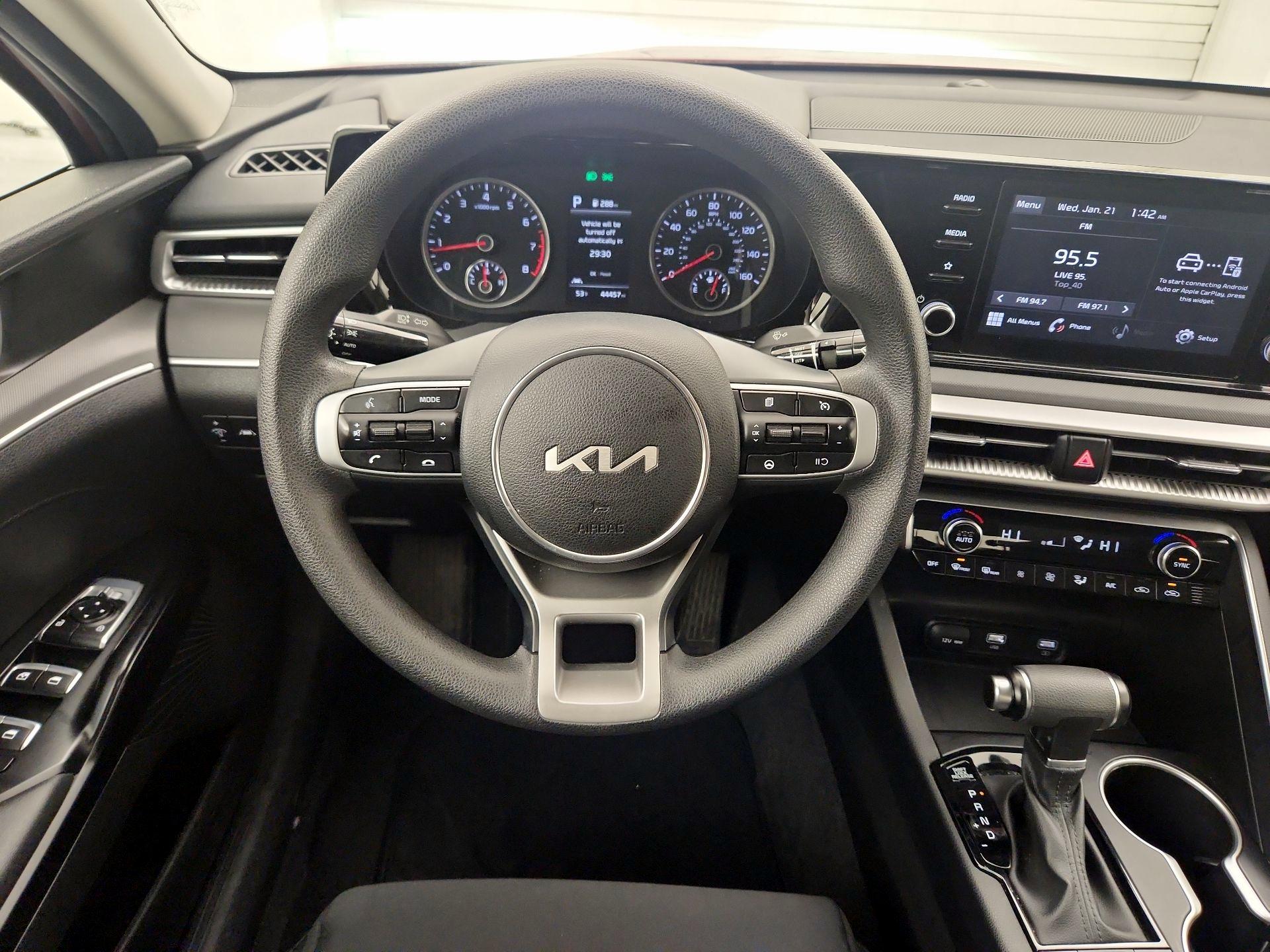 Thumbnail: 2023 Kia K5 - 10