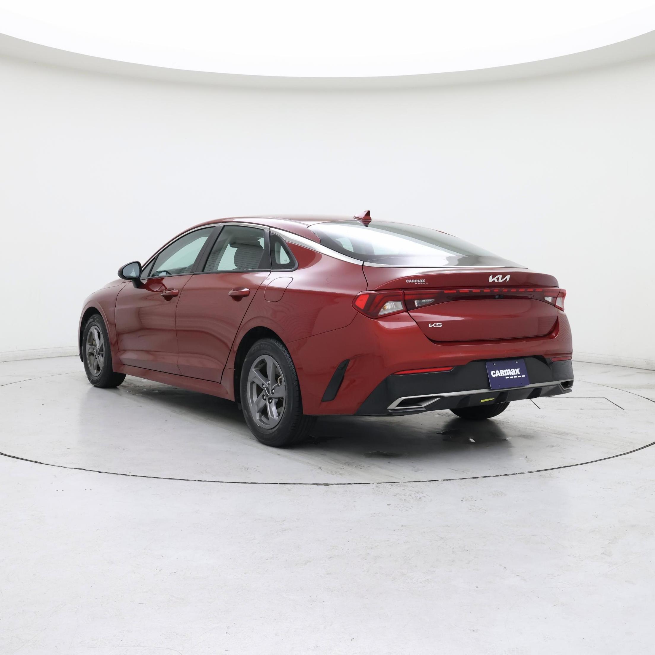 Thumbnail: 2023 Kia K5 - 2